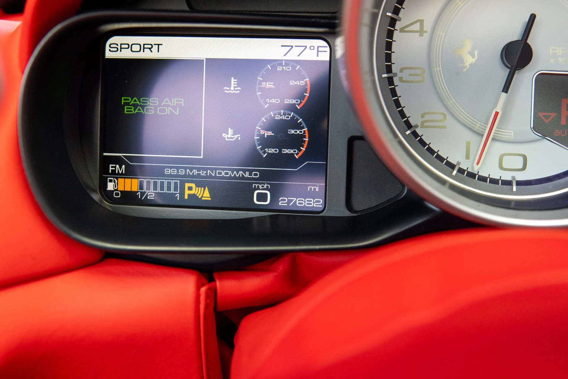 mph060_1024018762_Used_2017_Ferrari_California_T_1767901173_f682cdc3e2