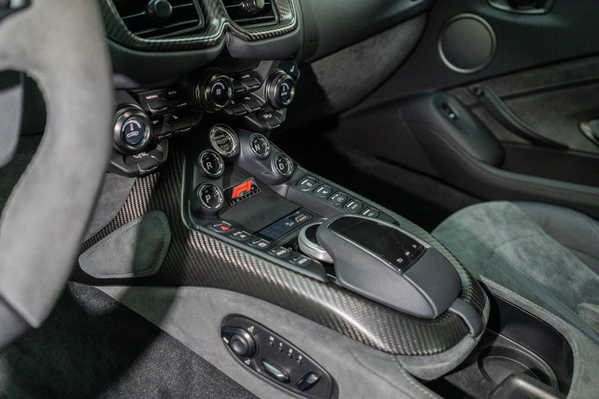 mph060_103376415_32f136207f_1280_f90bd35cdc