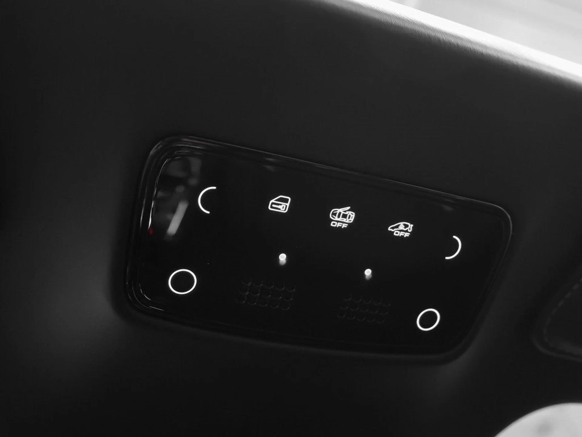 mph060_1075965633_61_47d9a25af8