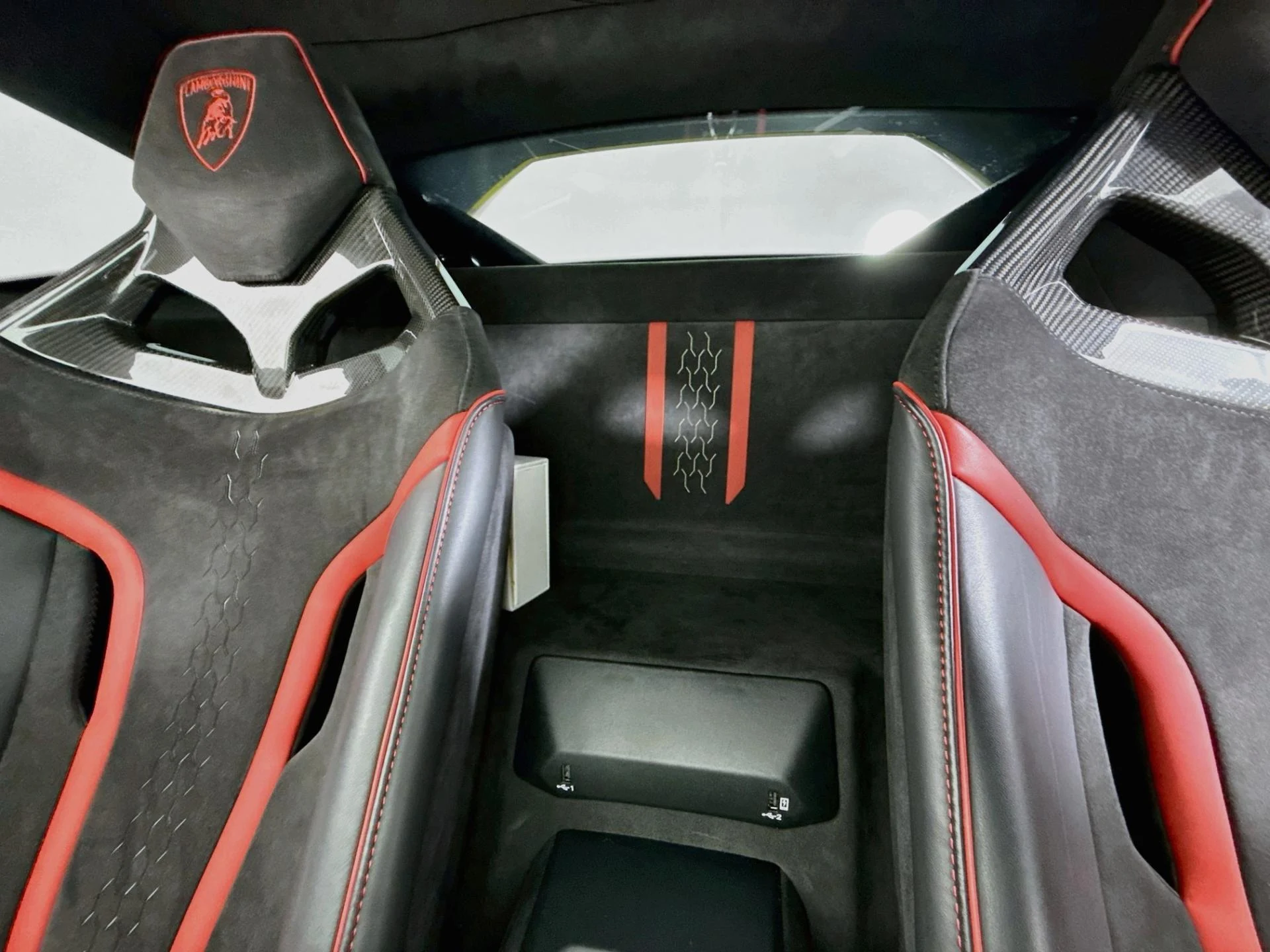 mph060_1087599516_Used_2023_Lamborghini_Huracan_Tecnica_1793401543_b76e28f85e