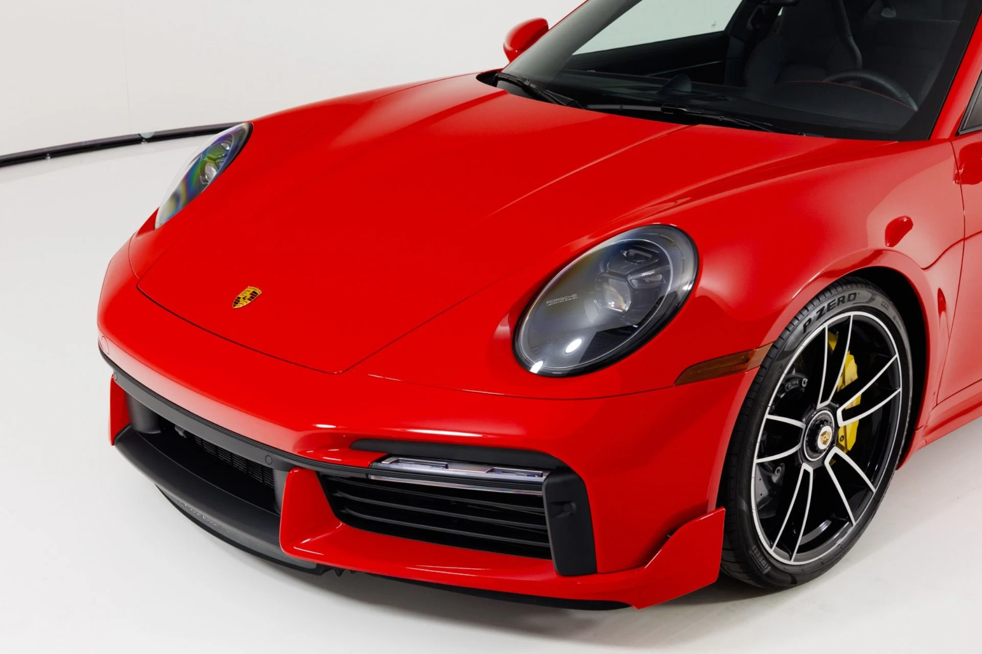 mph060_1106861559_Used_2021_Porsche_911_Turbo_S_1776203930_7e59842f9e