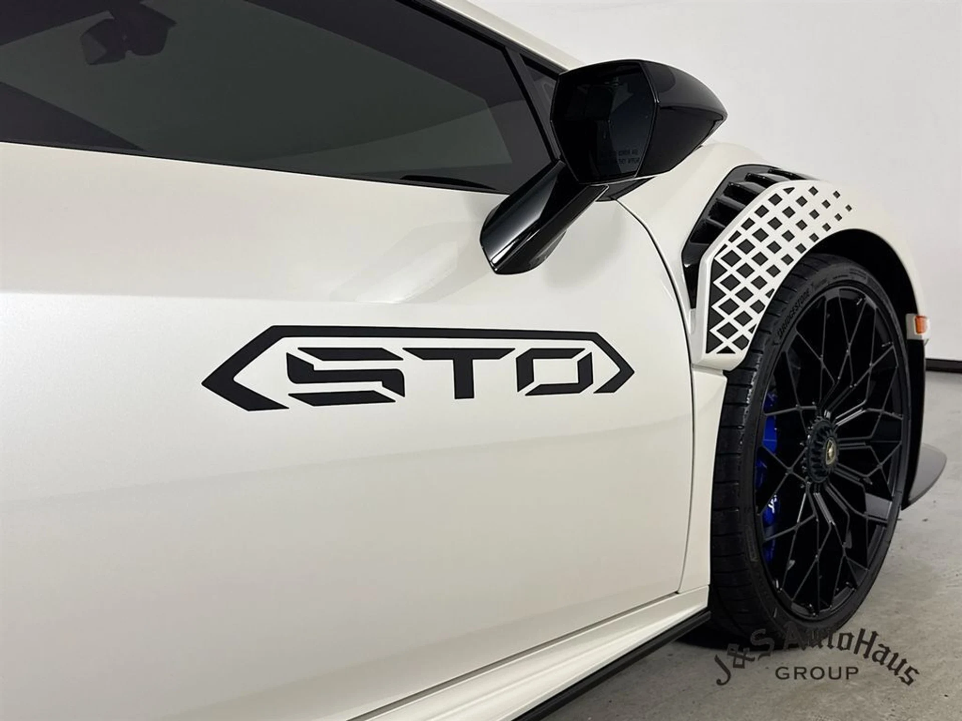 mph060_1181318986_yat07334lpajhv1vmhda3t6yfmbm_f0b853f3f3