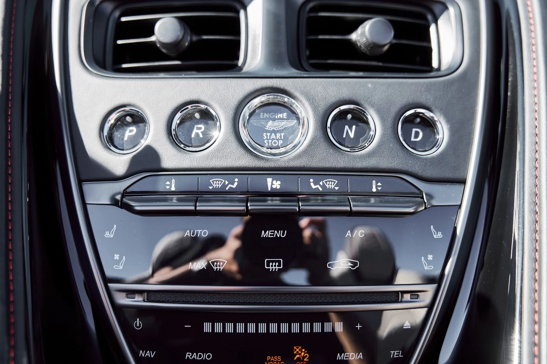 mph060_1187531844_Used_2023_Aston_Martin_DBS_Volante_1770513091_2b5c4cdde4