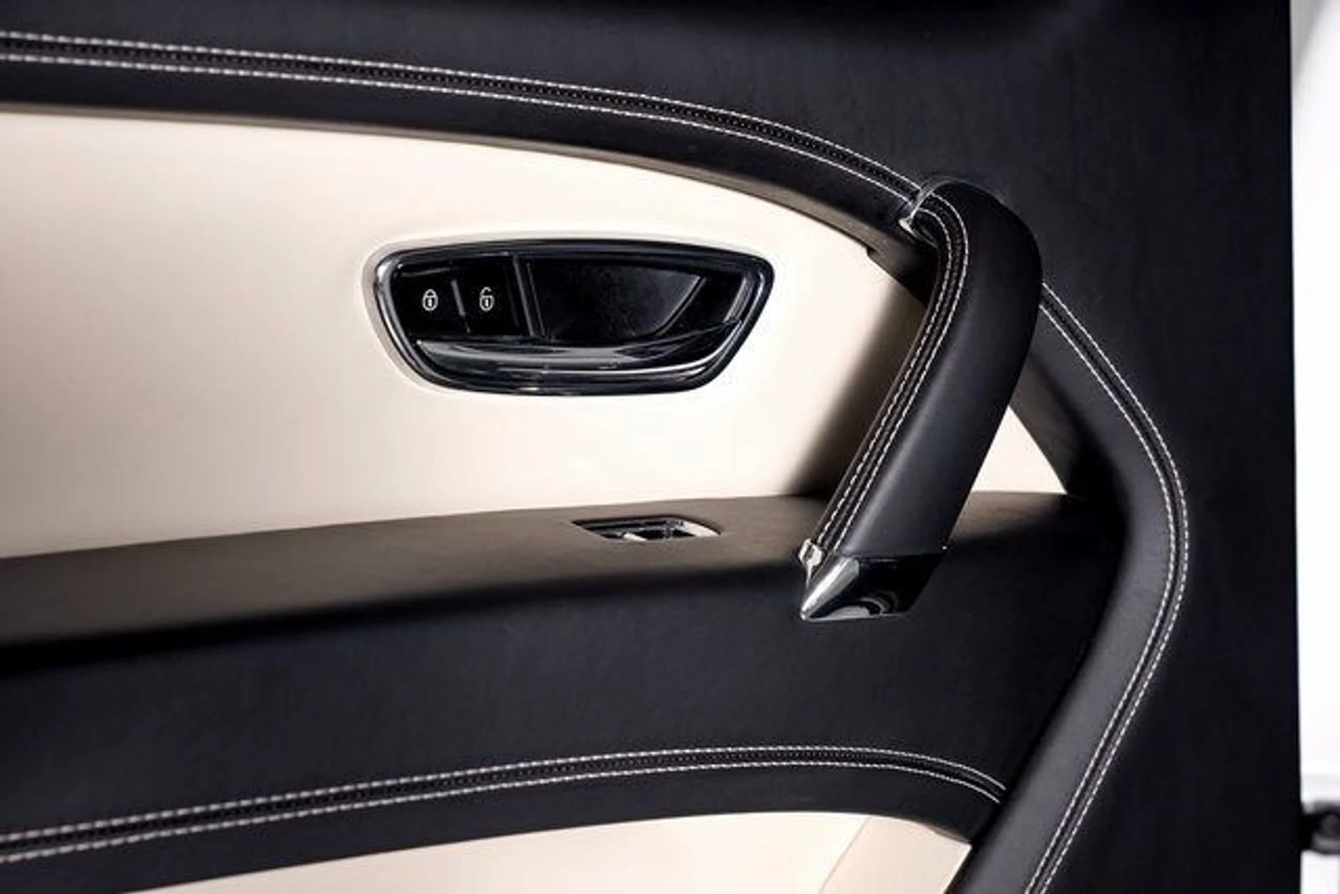 mph060_1200744808_c1fecb83b3f10f8129c60fd497791004x_a0ed27453e