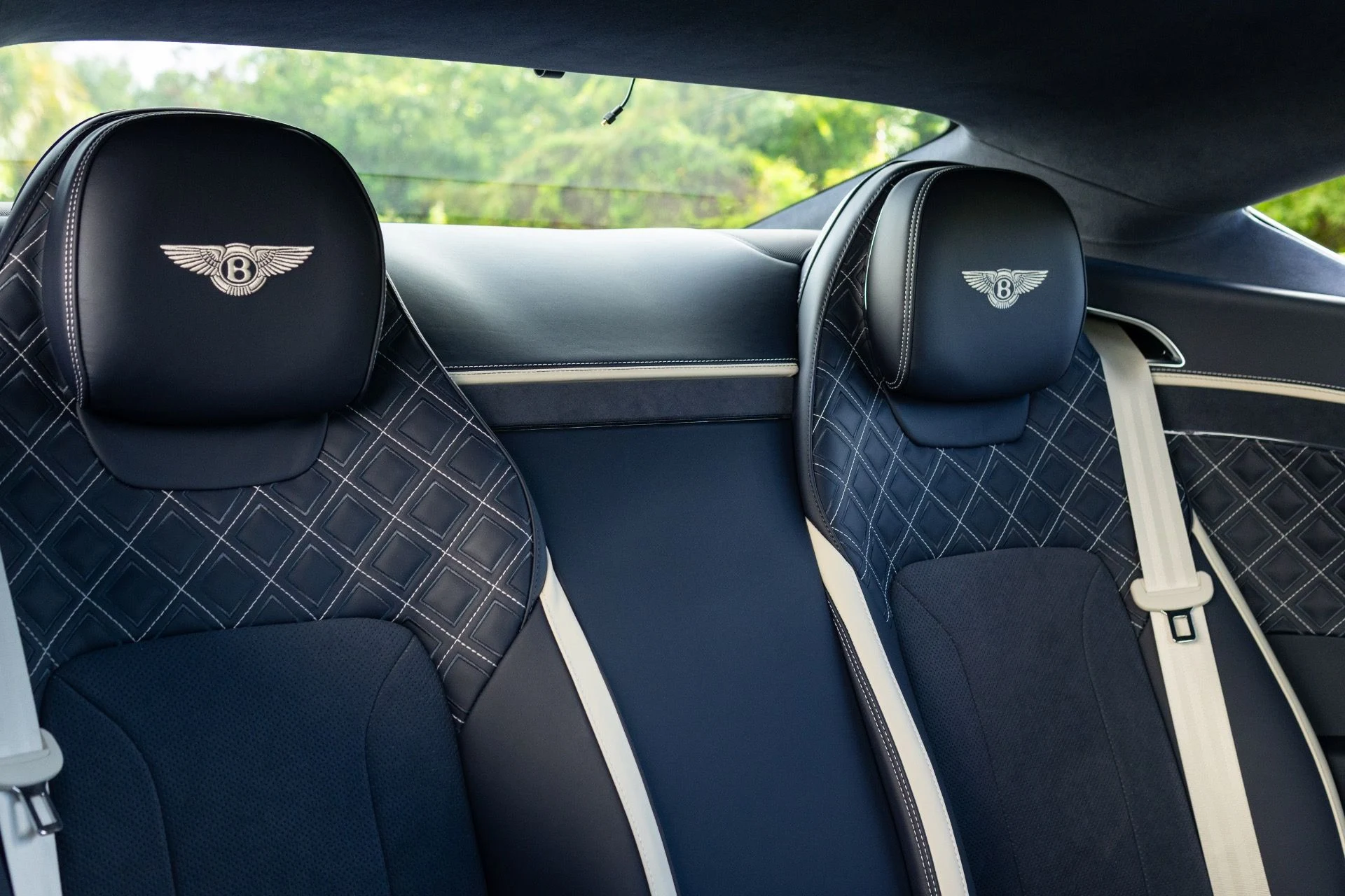 mph060_1274892827_Used_2023_Bentley_Continental_GT_Speed_1775098495_fd025d317a