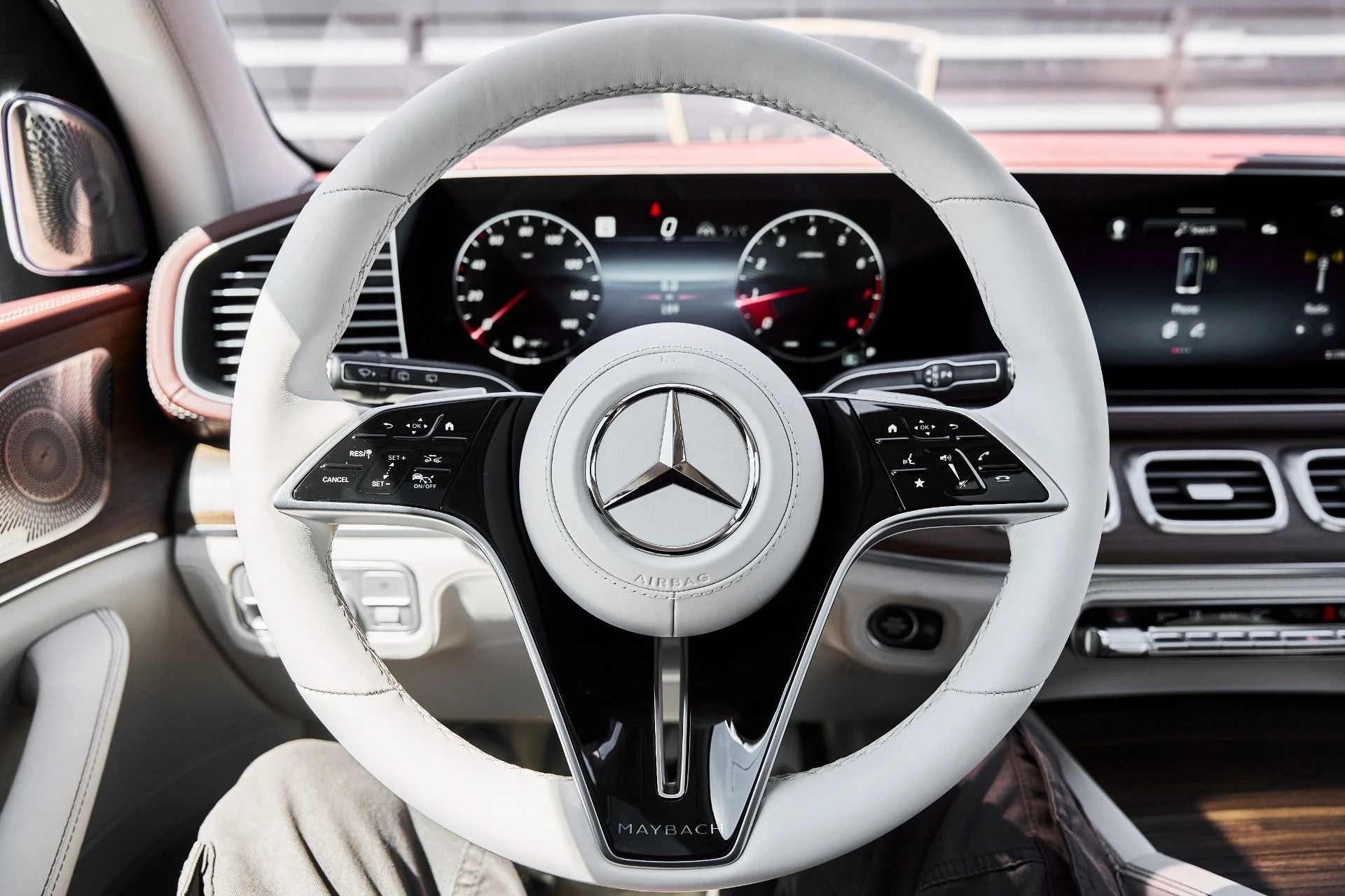 mph060_1284279472_Used_2026_Mercedes_Benz_GLS_Maybach_GLS_600_1776732873_e0451ed940