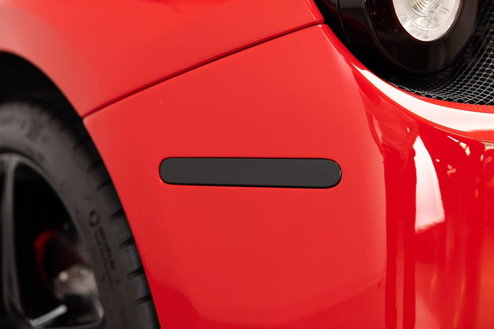 mph060_1304729880_Used_2014_Ferrari_458_Spider_1791985666_b25eda631e