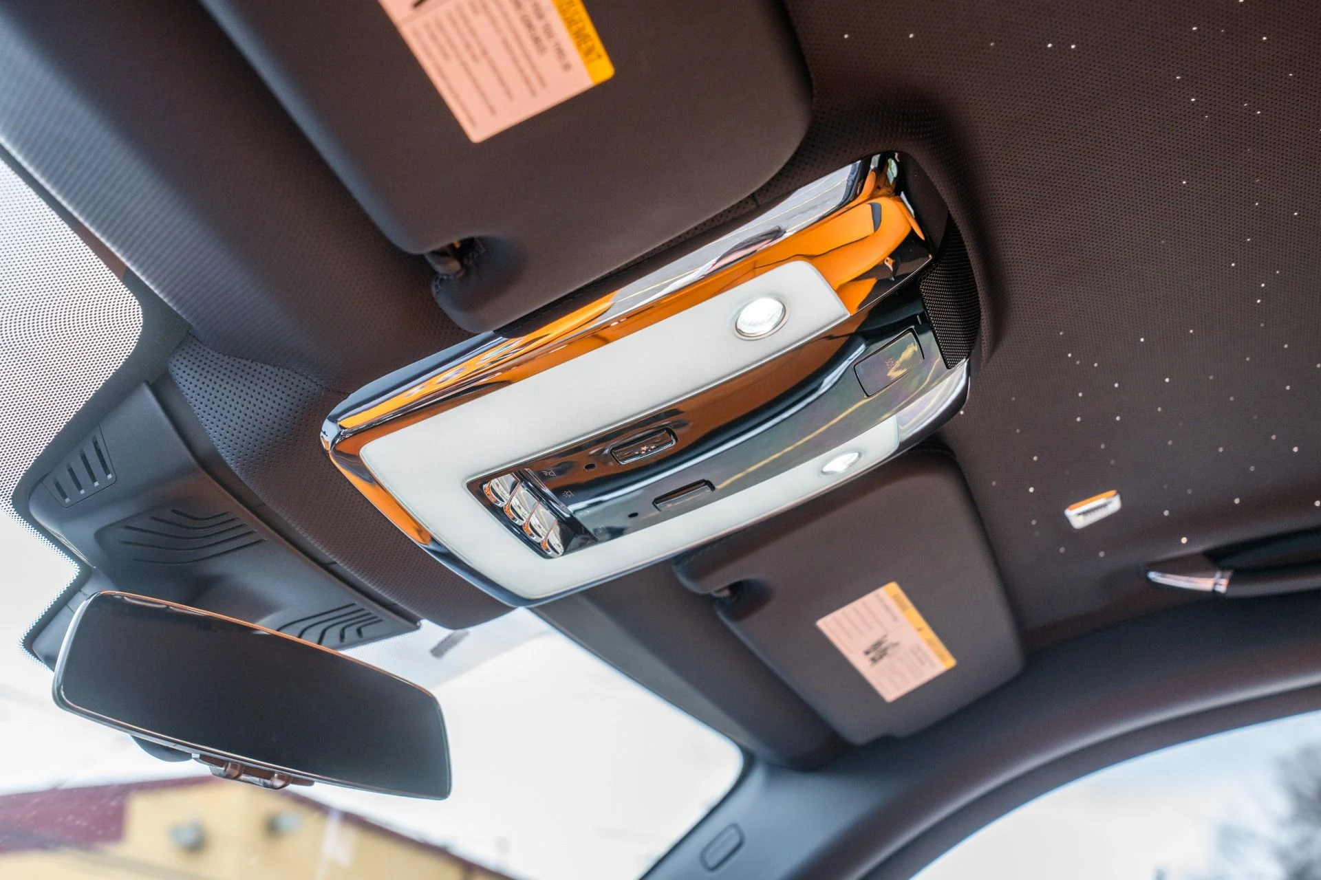 mph060_1305934513_Used_2023_Rolls_Royce_Black_Badge_Cullinan_1772494382_3f592bfbca