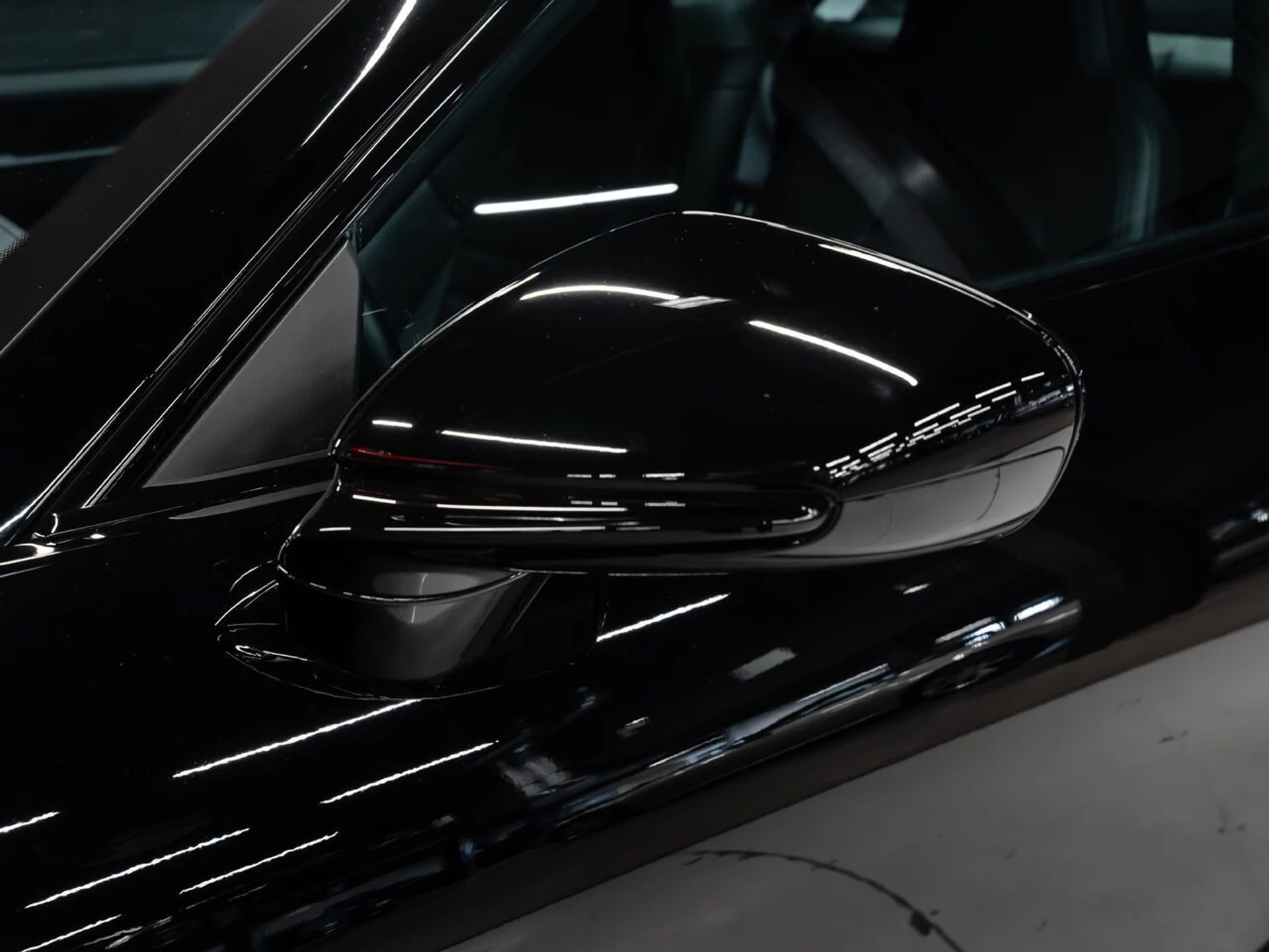 mph060_1411086452_porsche_911_2022_611360c740