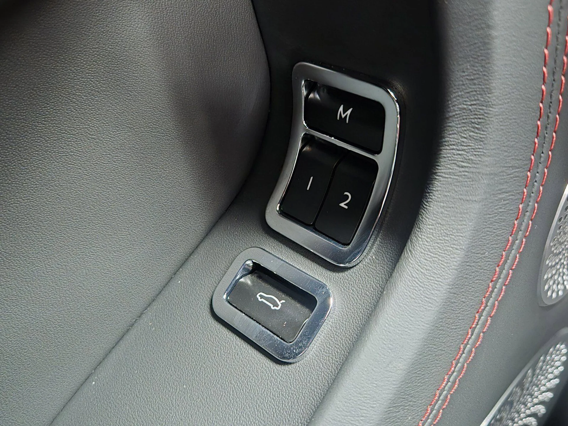 mph060_1432982980_bf10e6e0bc0c503fe3672714aacc1642x_9fdda9a62a