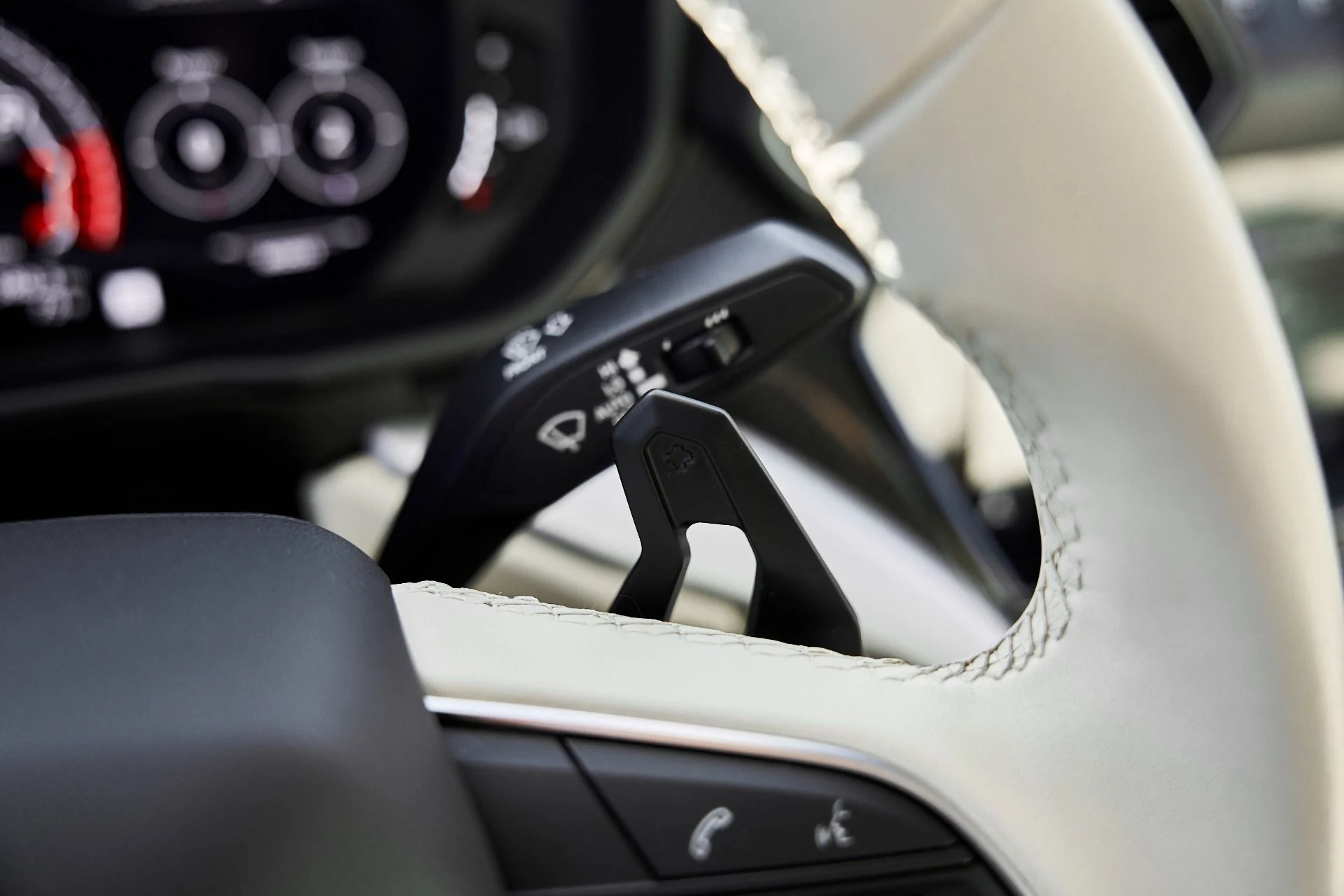 mph060_1466807481_Used_2021_Lamborghini_Urus_1772650707_5051f34daf