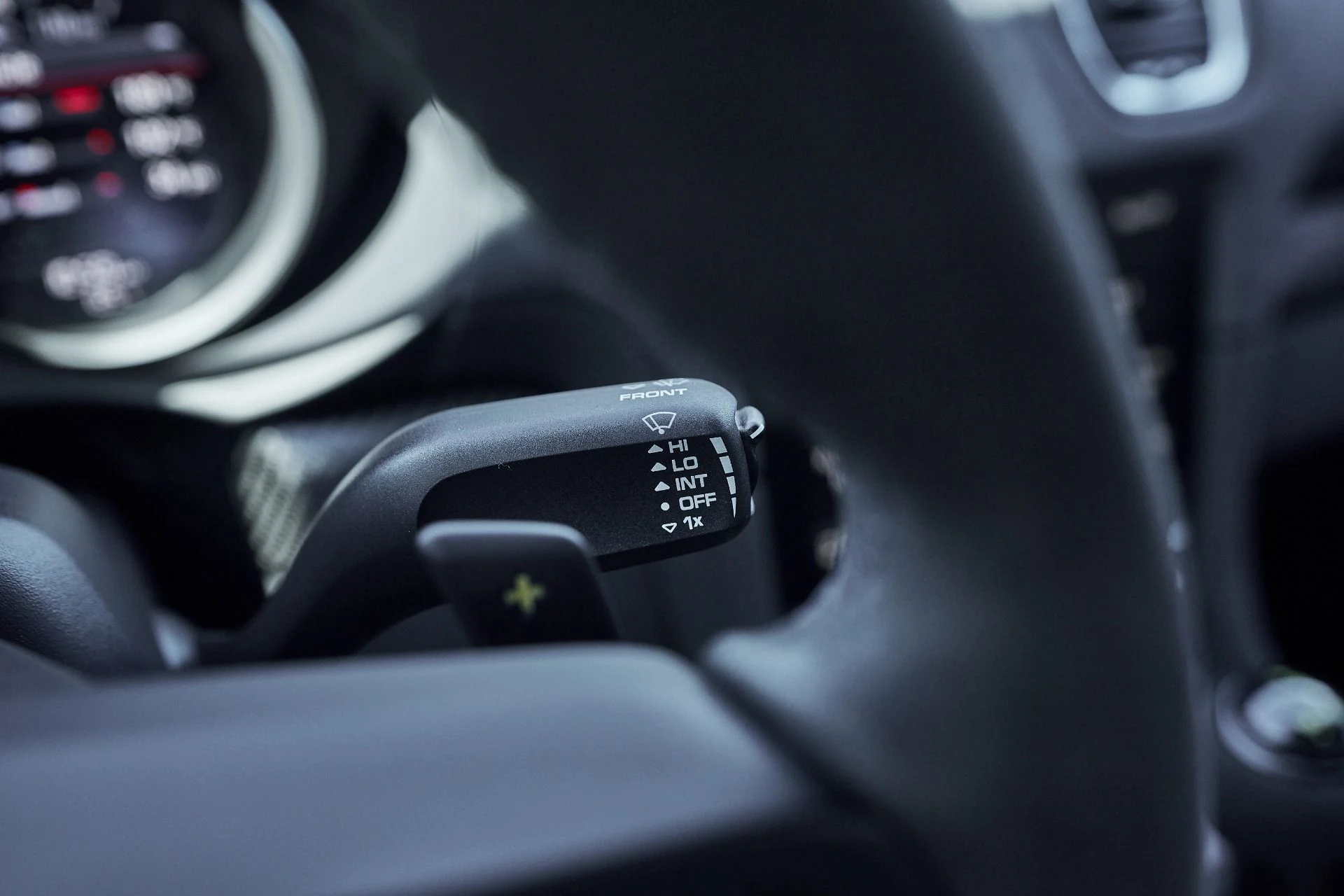 mph060_1480284602_Used_2023_Porsche_718_Cayman_GT_4_RS_1760748965_b39ae8409f