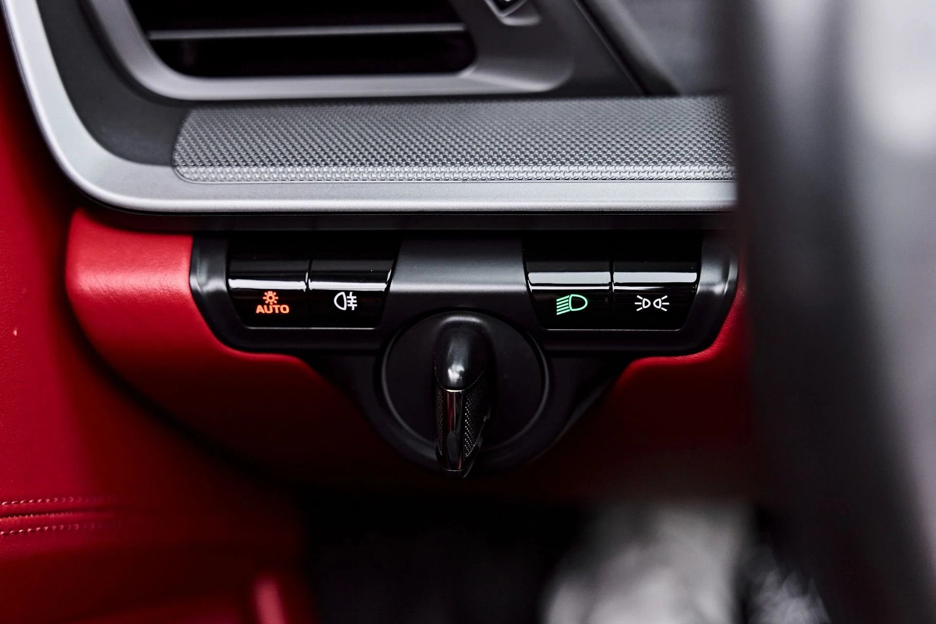 mph060_1524526203_Used_2021_Porsche_911_Targa_4_S_1786672040_a3f836e8ba