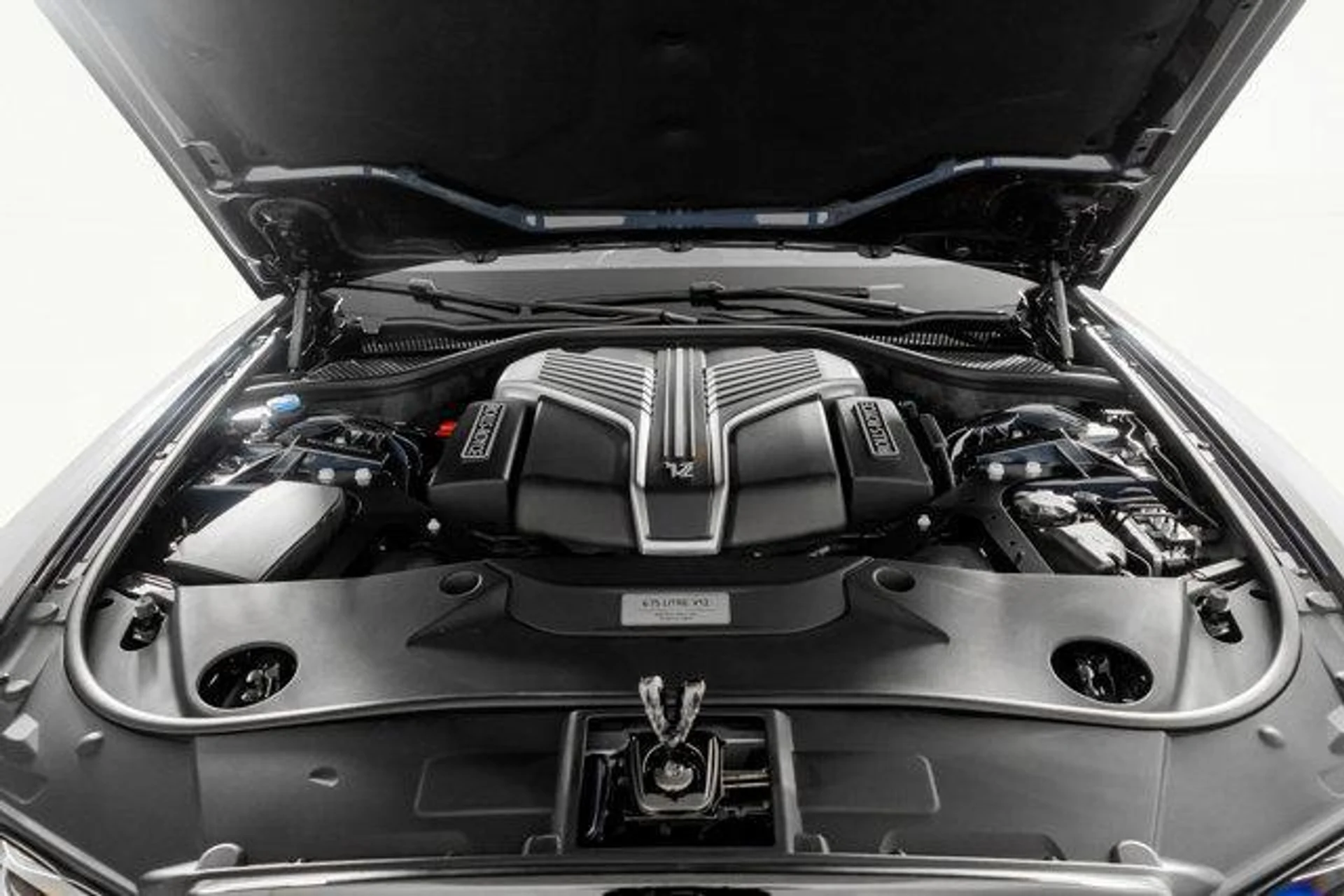 mph060_1543683276_z_CB_9_Jqc8_U_Z4_Vc6_Dli_Et_Zx8c_Q_baf873756a