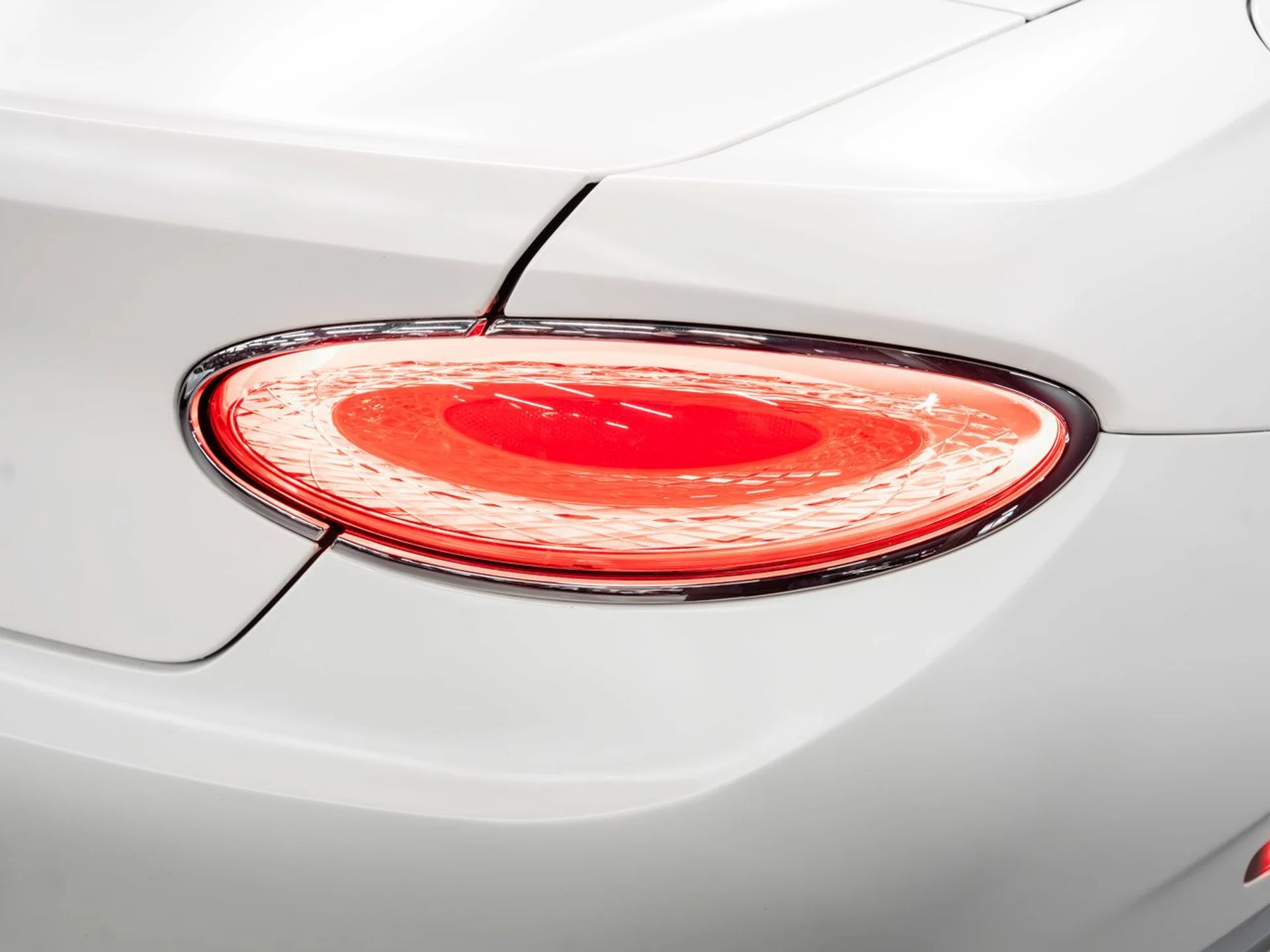 mph060_1553727405_bentley_continental_2020_27d3a4eab5