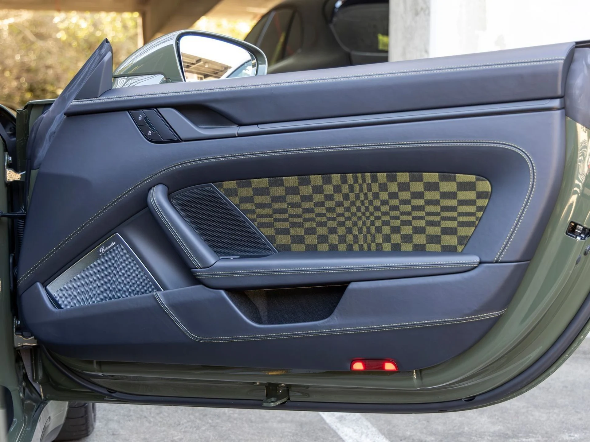 mph060_1583561131_61_d4463b6927