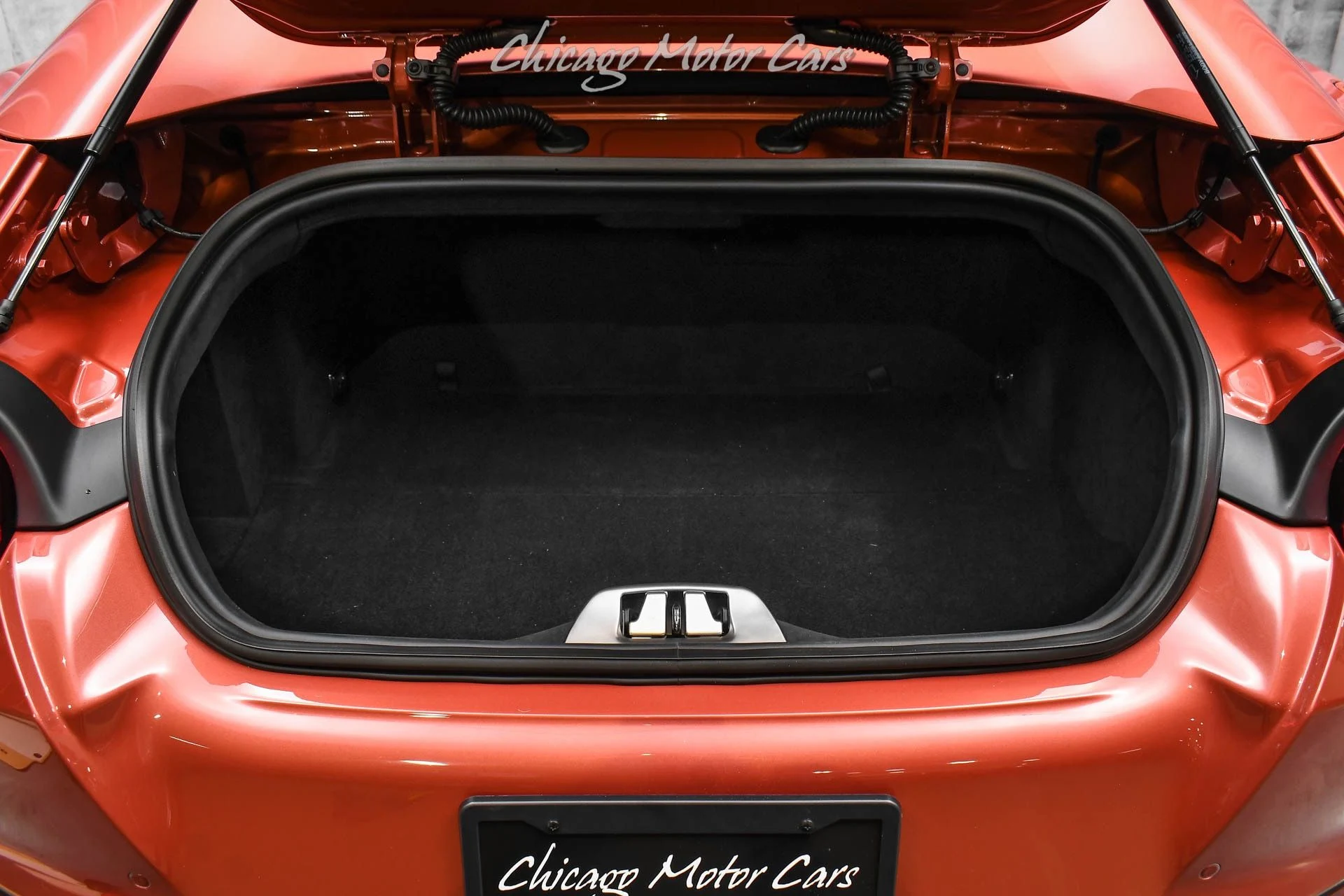 mph060_1583894313_12988_p61_l_718fe315de