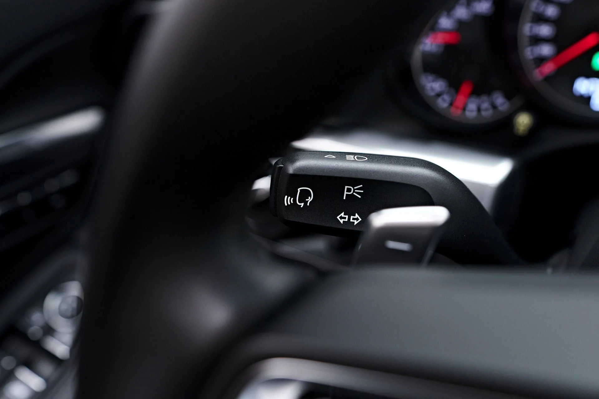 mph060_1586024884_Used_2019_Porsche_911_Turbo_1757547238_b02063ced0