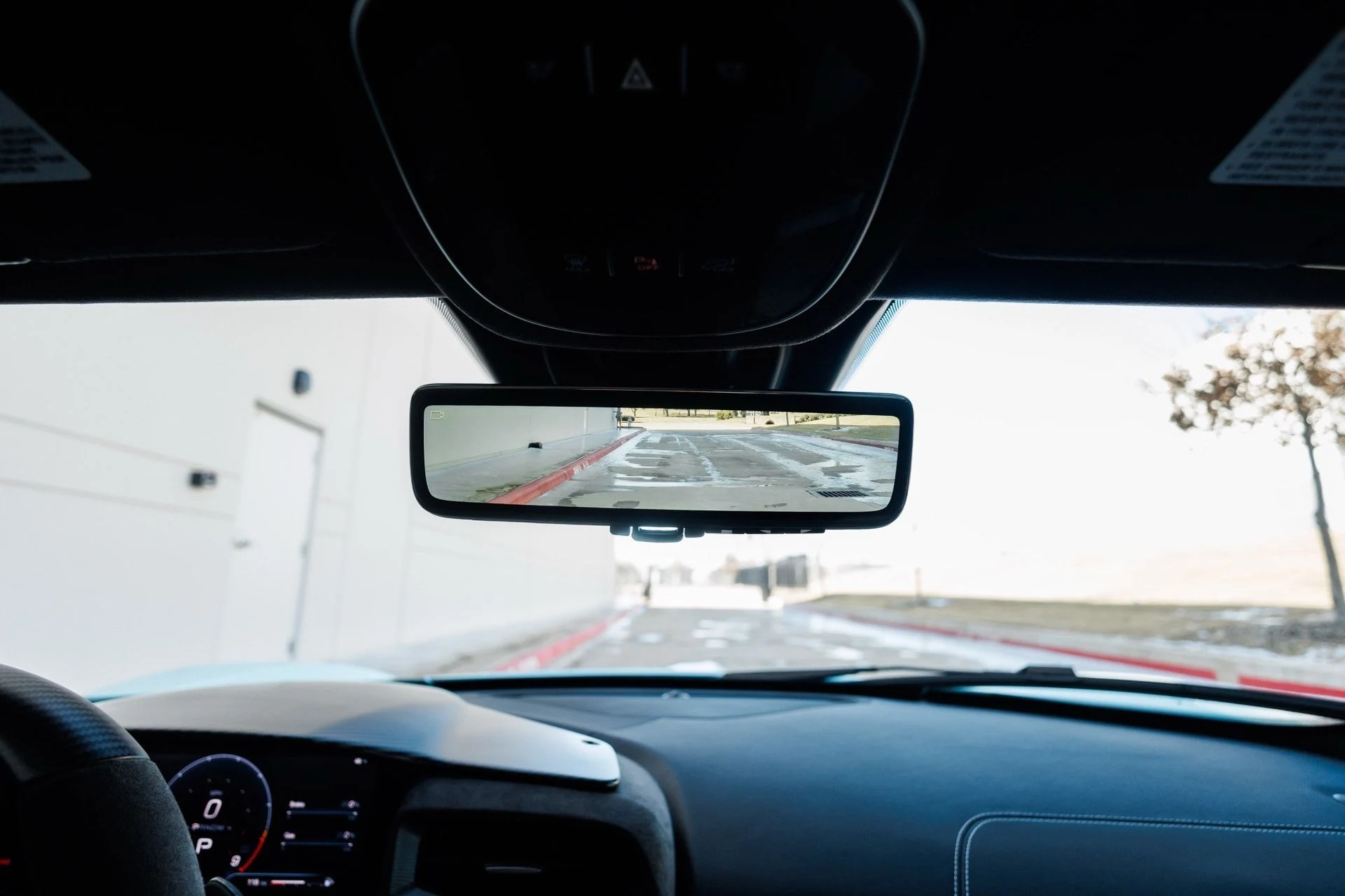 mph060_1586914041_eca43b5b91d4c5021f3cea936087806fx_d56a27d2e2