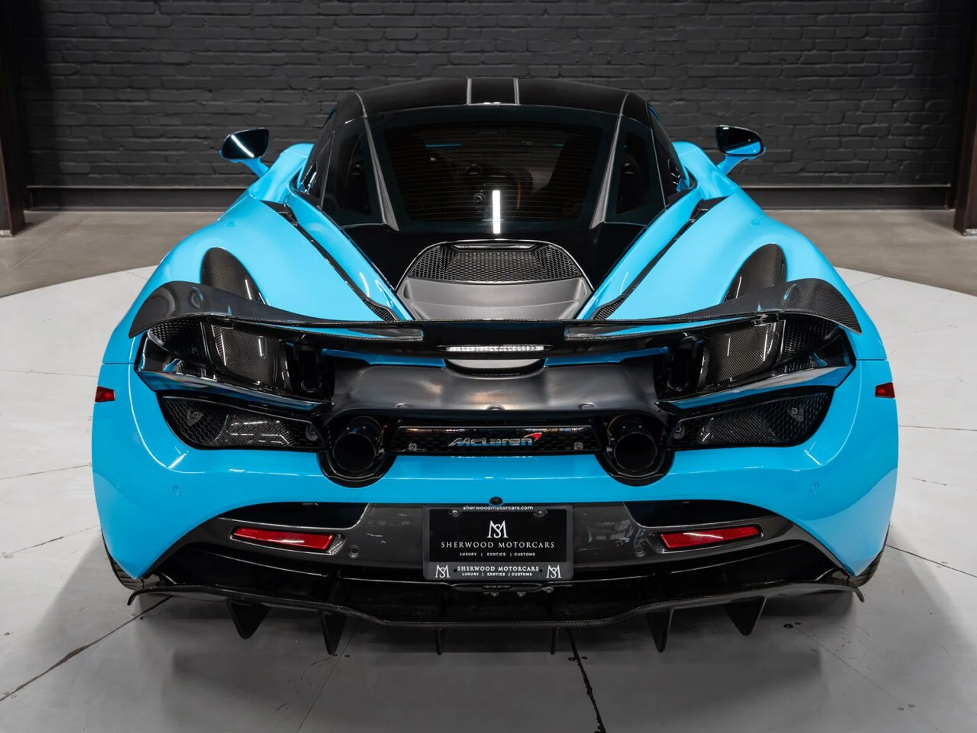 mph060_159297219_mclaren_720s_2018_b26caed53e