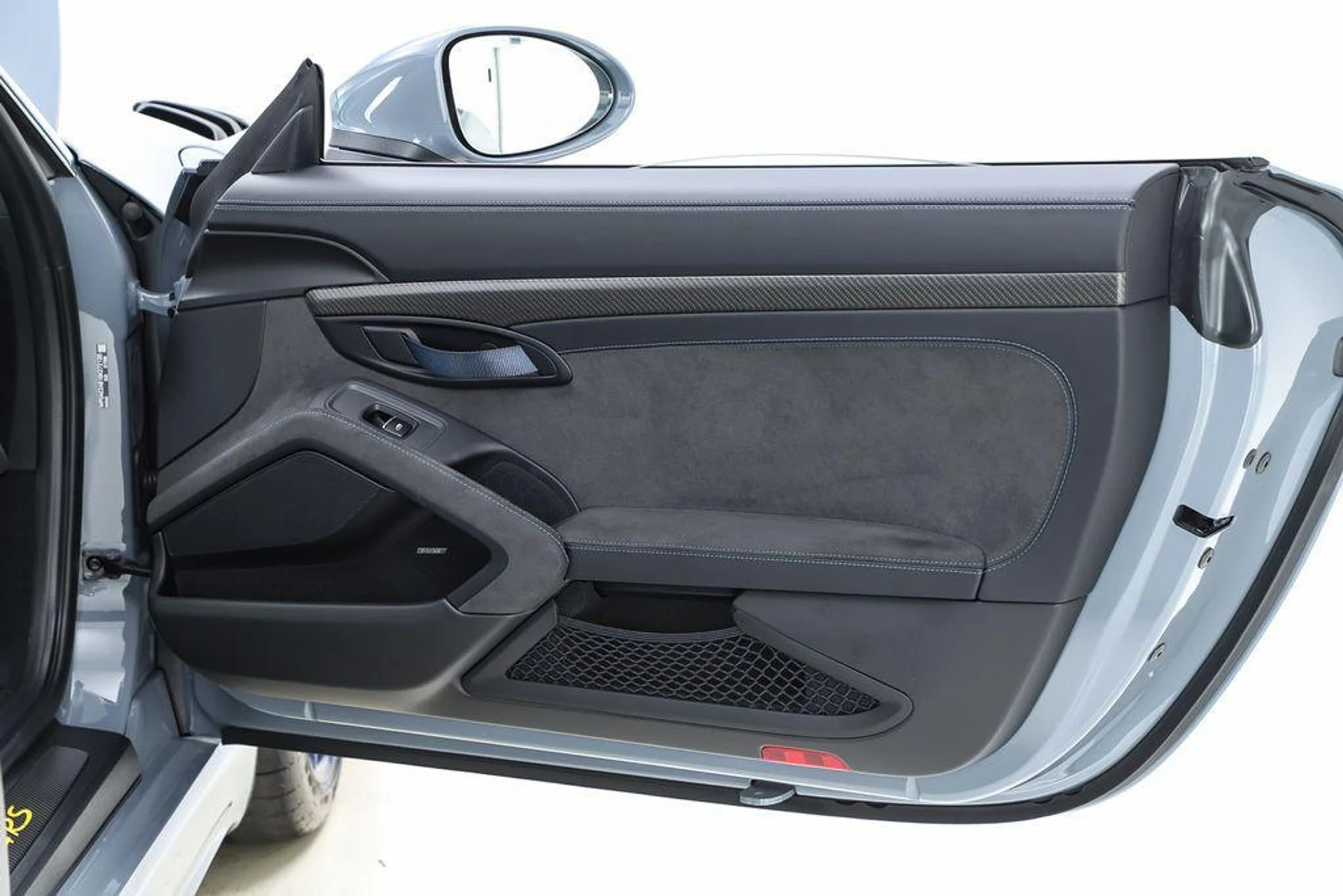 mph060_1596738706_4z79_Zj_C_Zo_HZ_u_Hg_Zg8h_F8_Ixw_9ed7448202