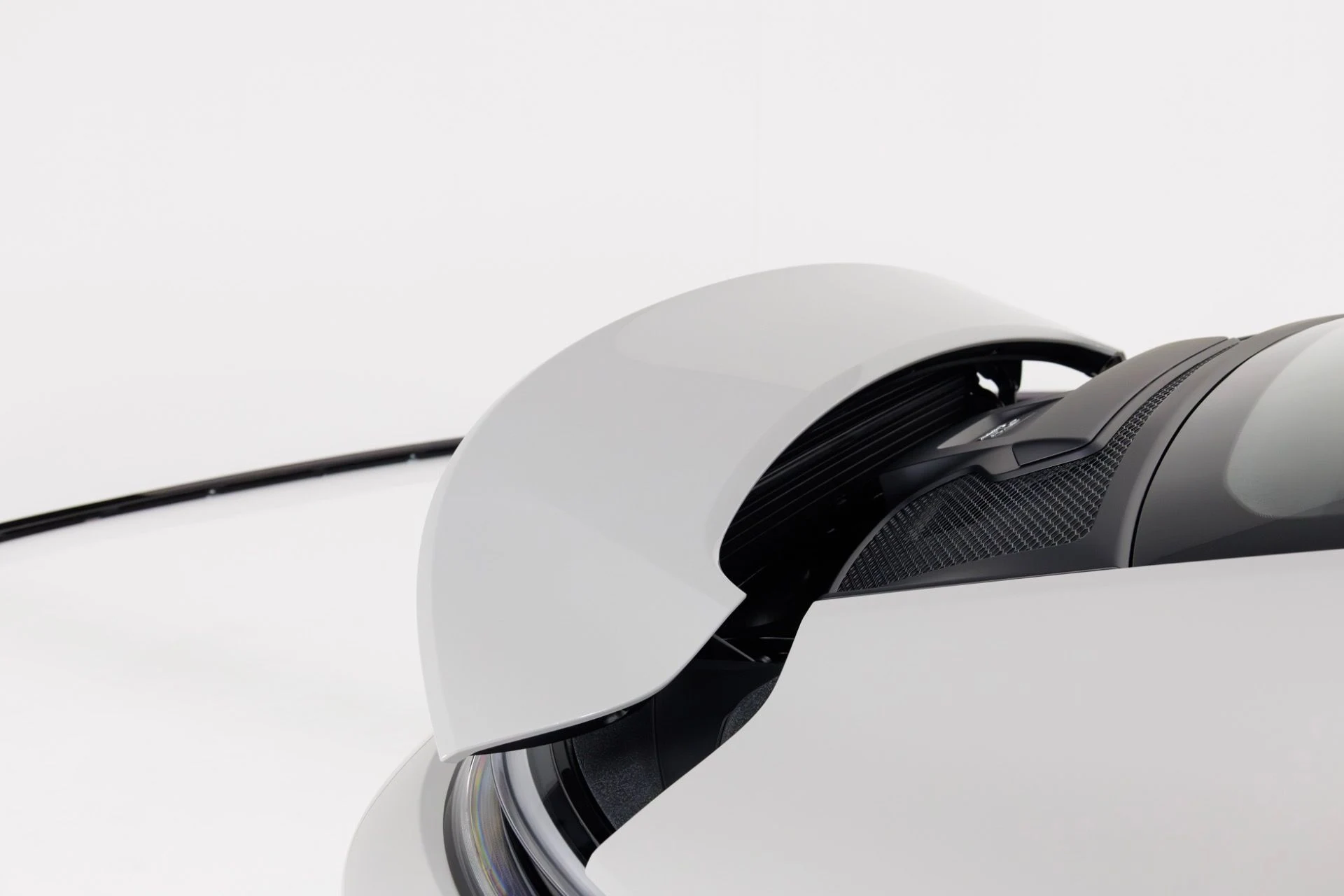 mph060_1628493052_Used_2024_Porsche_911_GT_3_Touring_1767999905_4100ae34d1