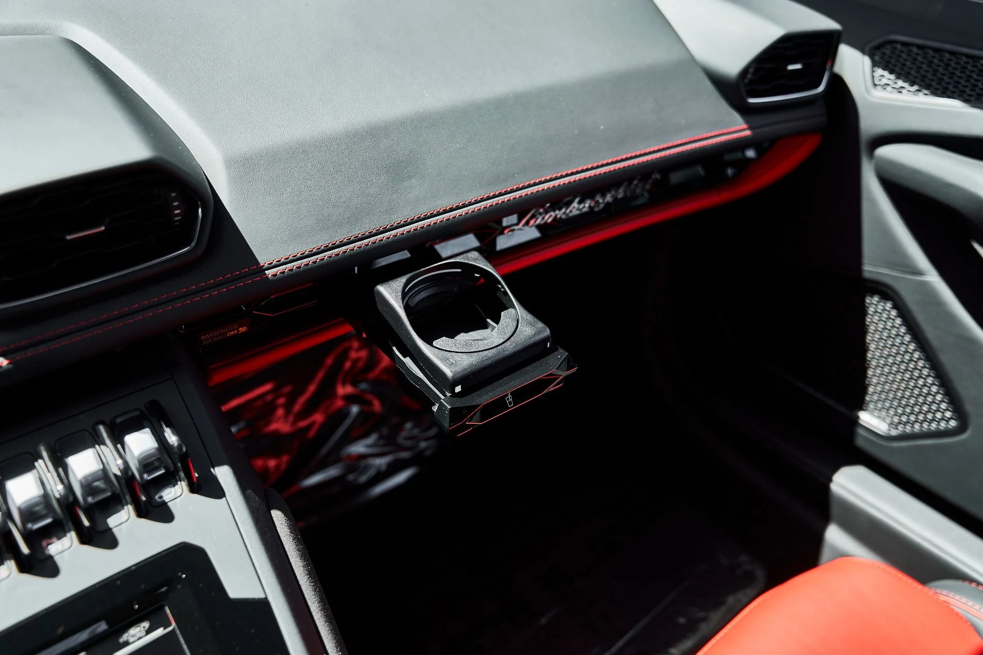 mph060_1649119853_Used_2024_Lamborghini_Huracan_EVO_Base_1778372703_1cec178072