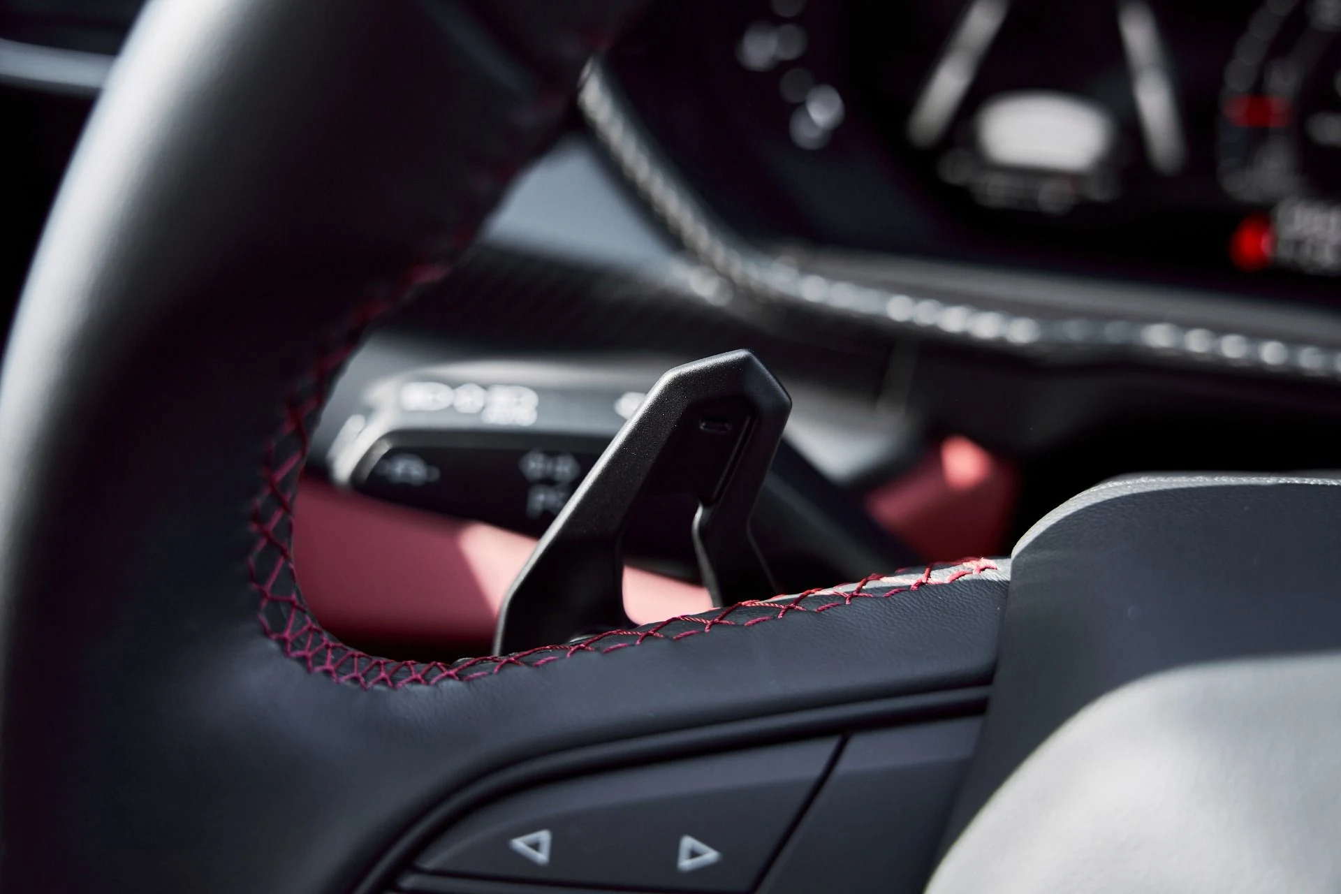 mph060_1674664755_Used_2024_Lamborghini_Urus_S_1769733321_7e5cdc83da