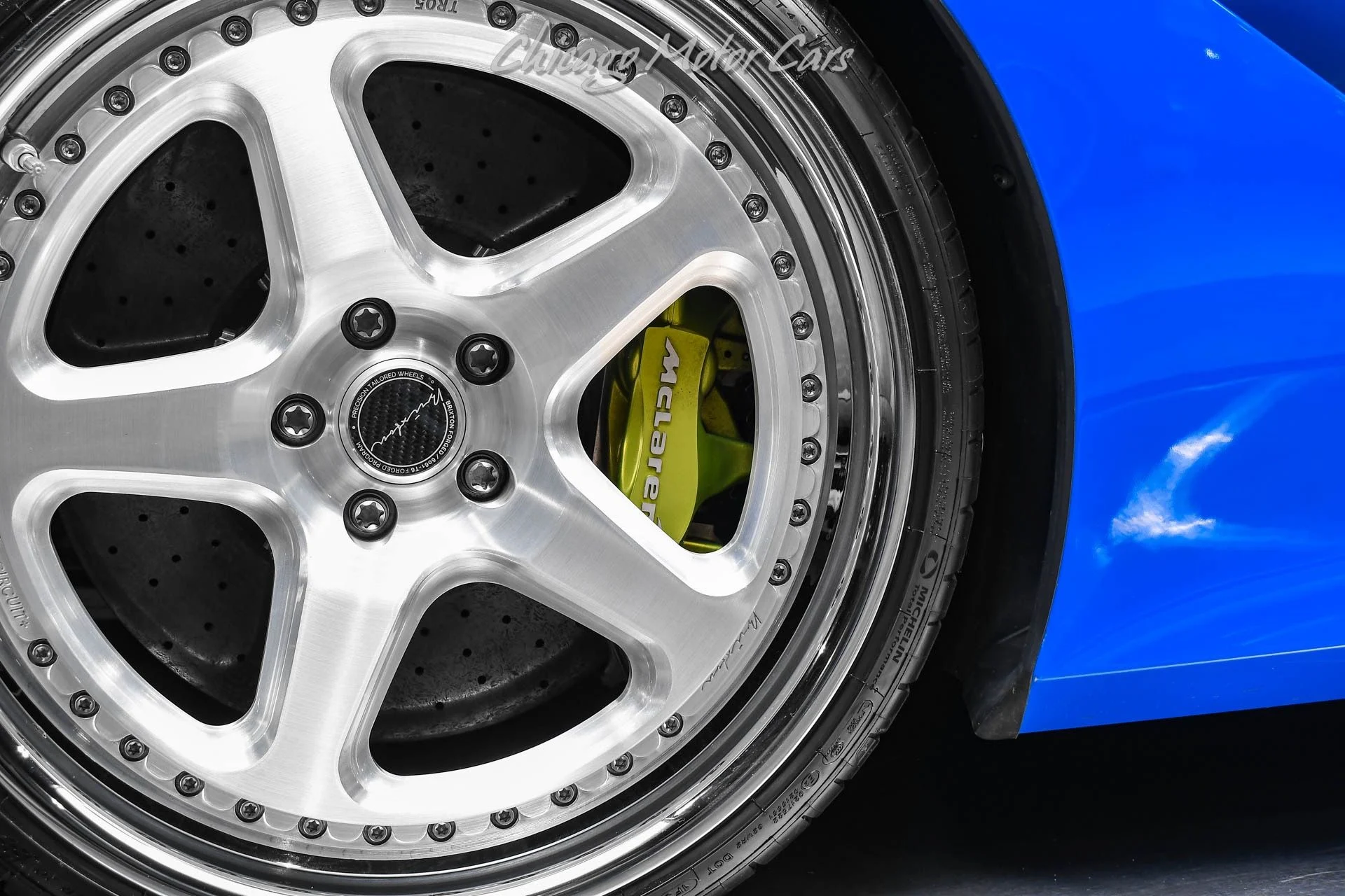 mph060_1677218982_13187_p61_l_db2a2e9e42