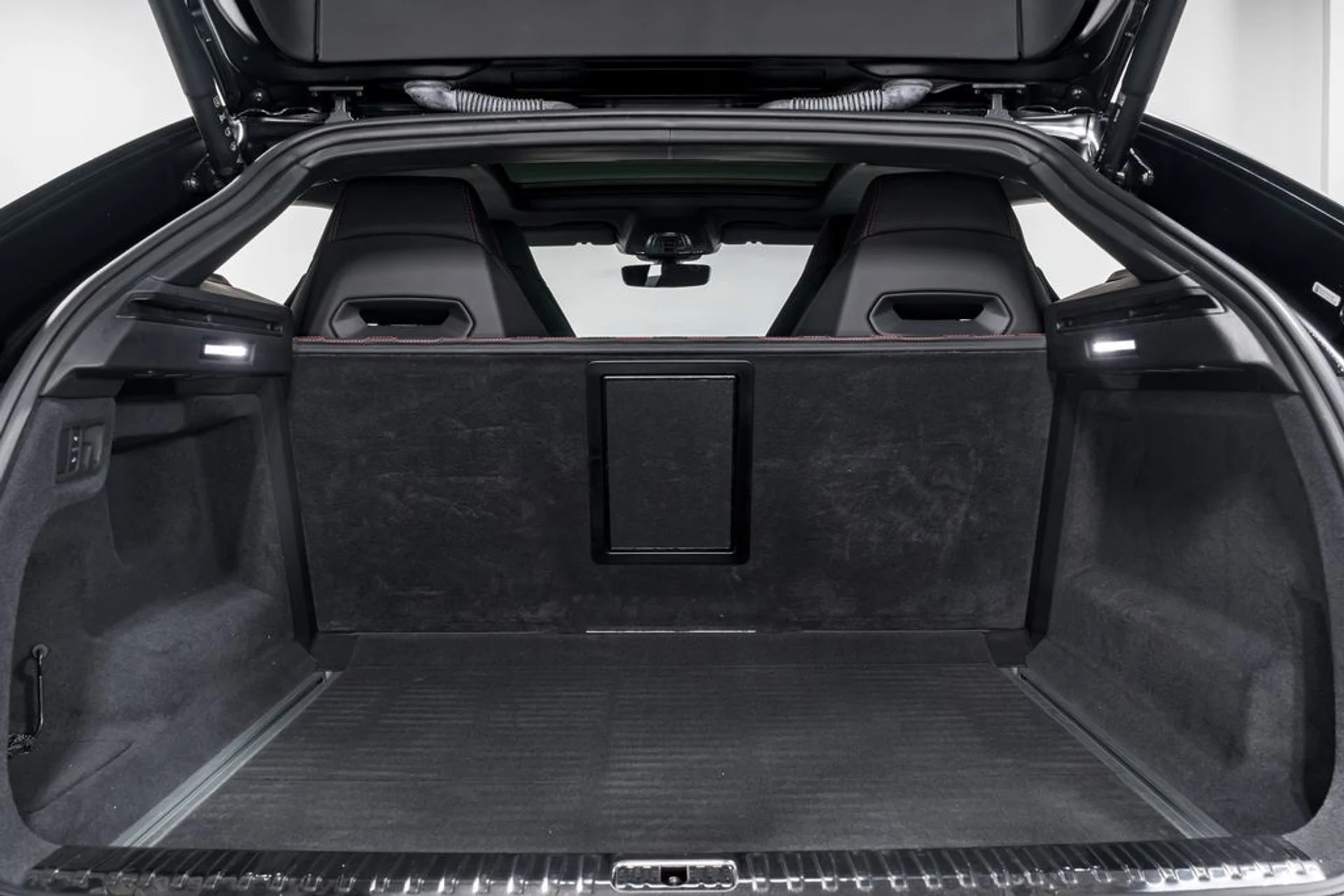 mph060_168796750_ec4ebd2ed5b36ea26b2ab963ec7a8f92x_5249b75ffb