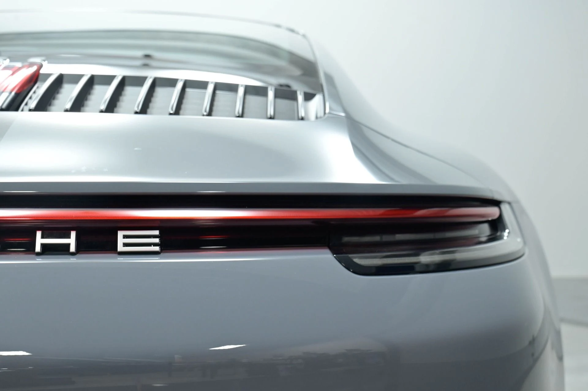 mph060_1689024473_Used_2024_Porsche_911_1782576730_df97d00733