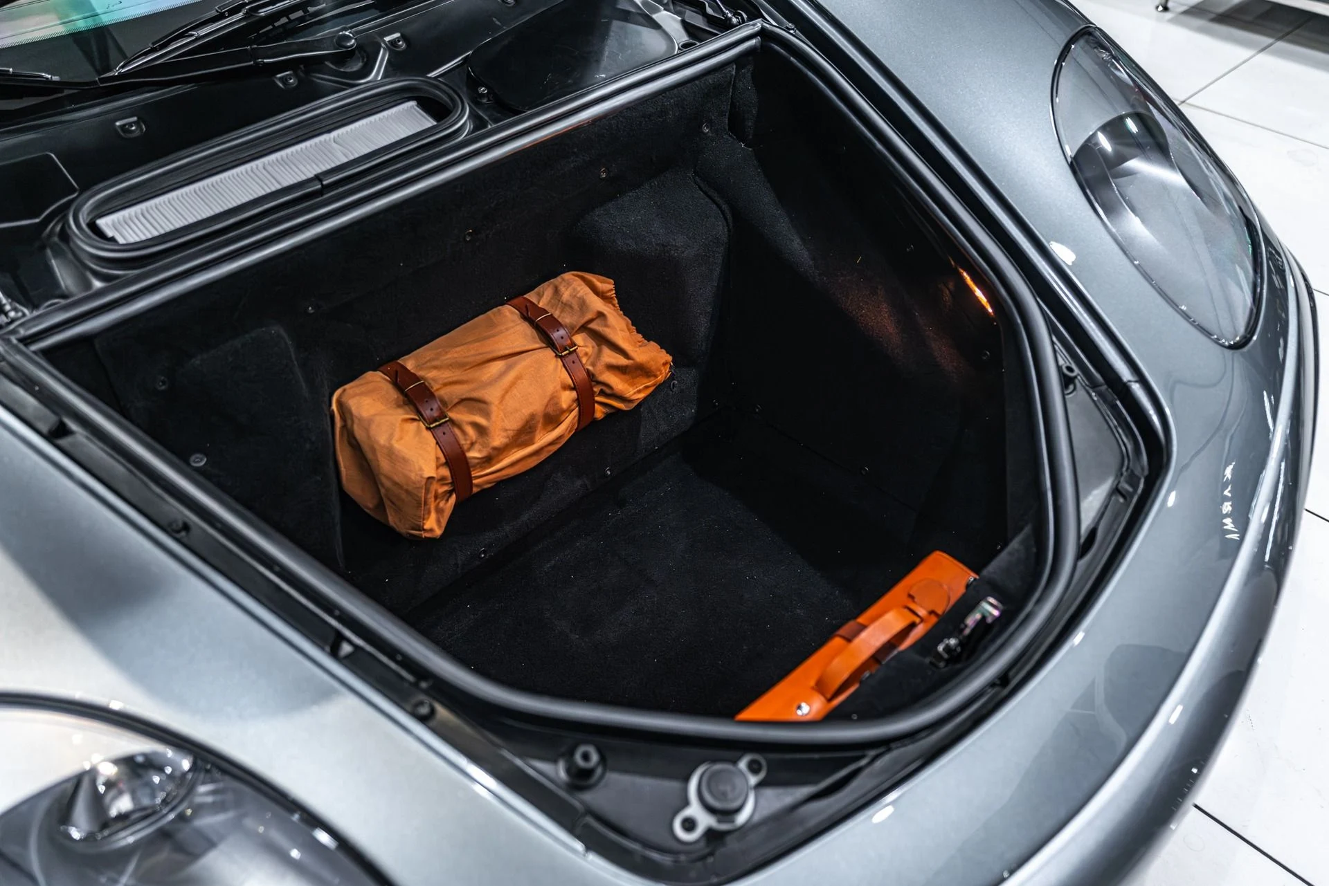 mph060_1689937487_13123_p61_l_d810b4f64e