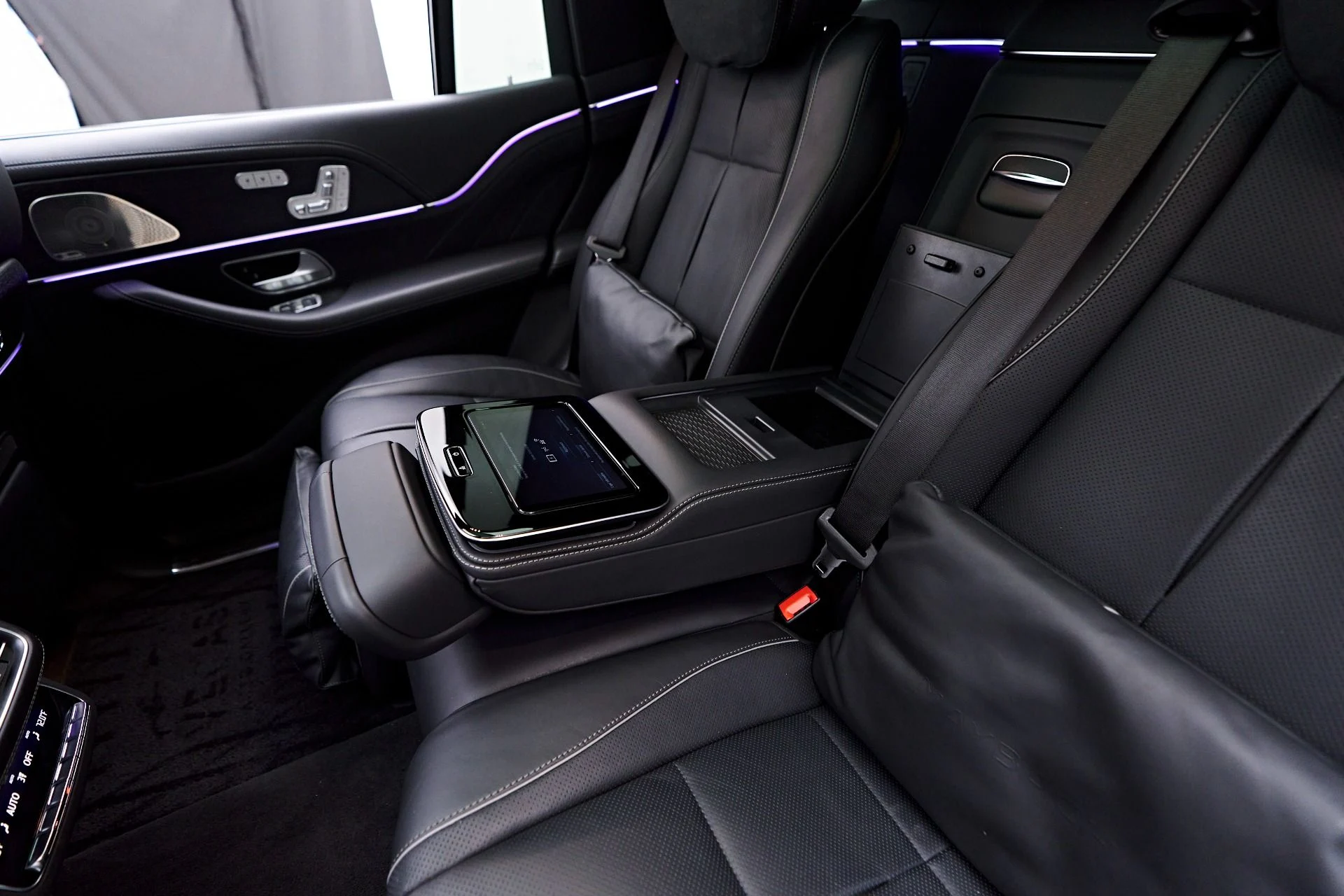 mph060_1692958400_Used_2022_Mercedes_Benz_GLS_Maybach_GLS_600_1747446181_3bce06cd7d