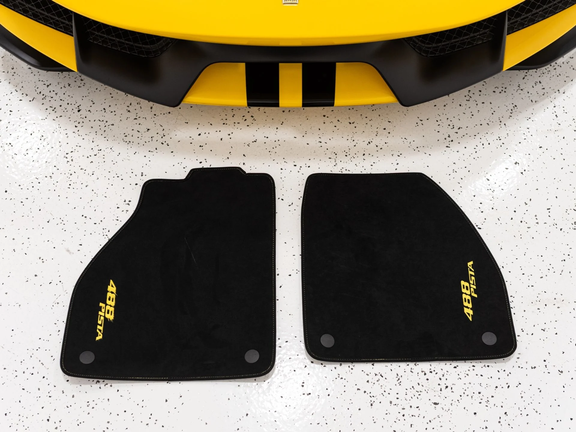 mph060_1780131126_13284_p61_l_08fdcdc54f