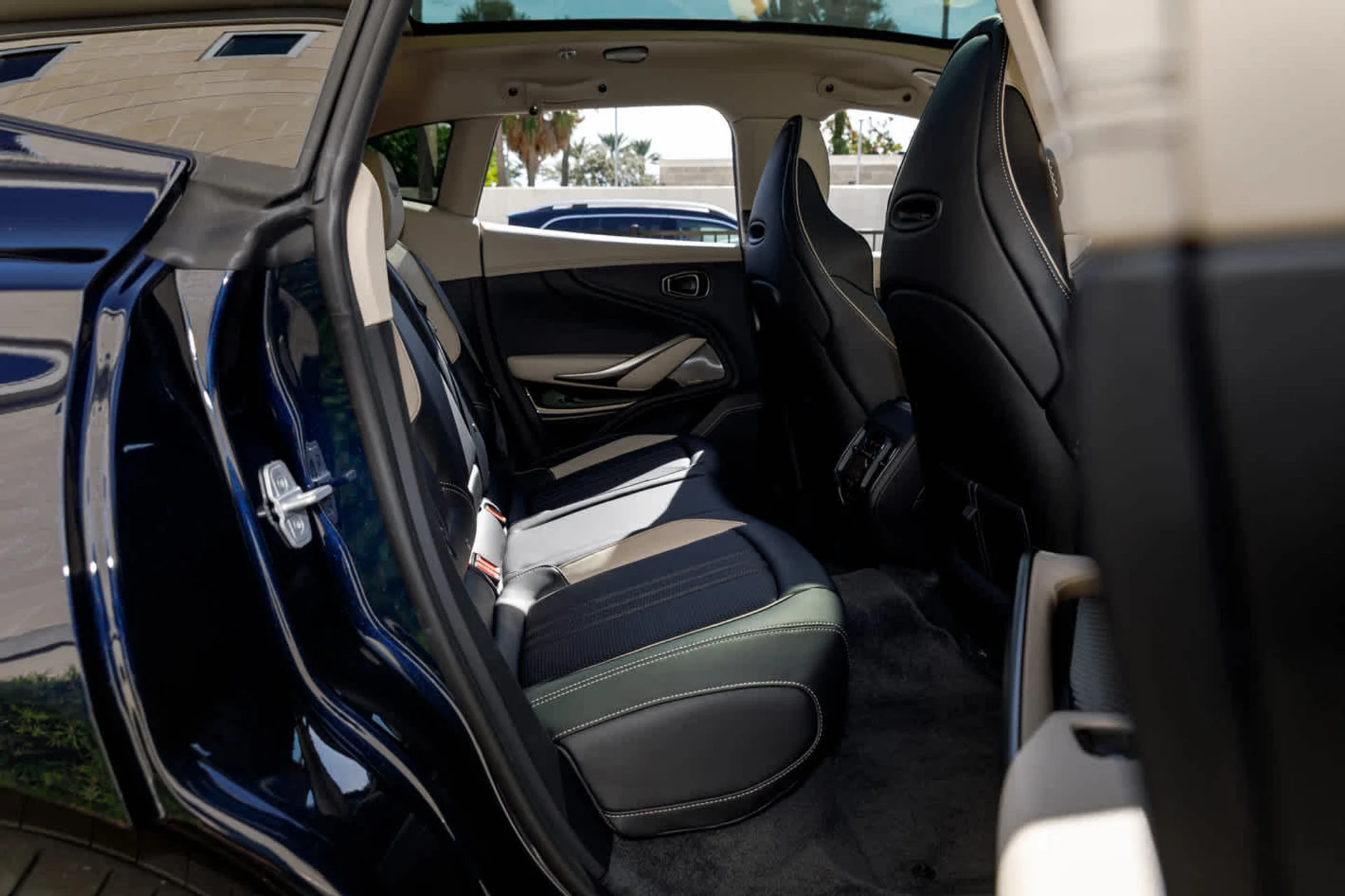 mph060_1834916687_61_fc7c44cfa4