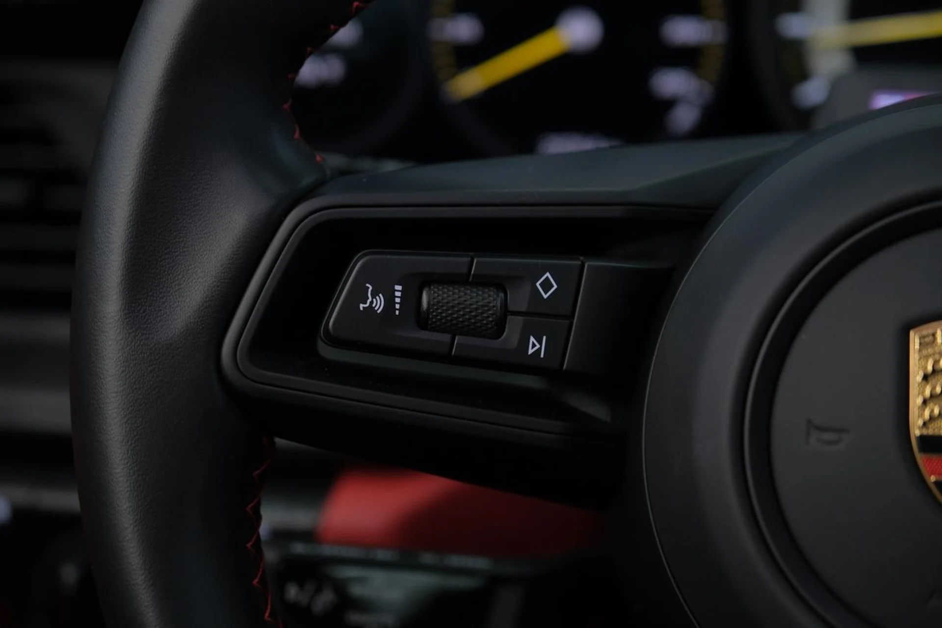 mph060_1859650589_74ea31b238ae867837dd1f882d95cfdc_b54233a778