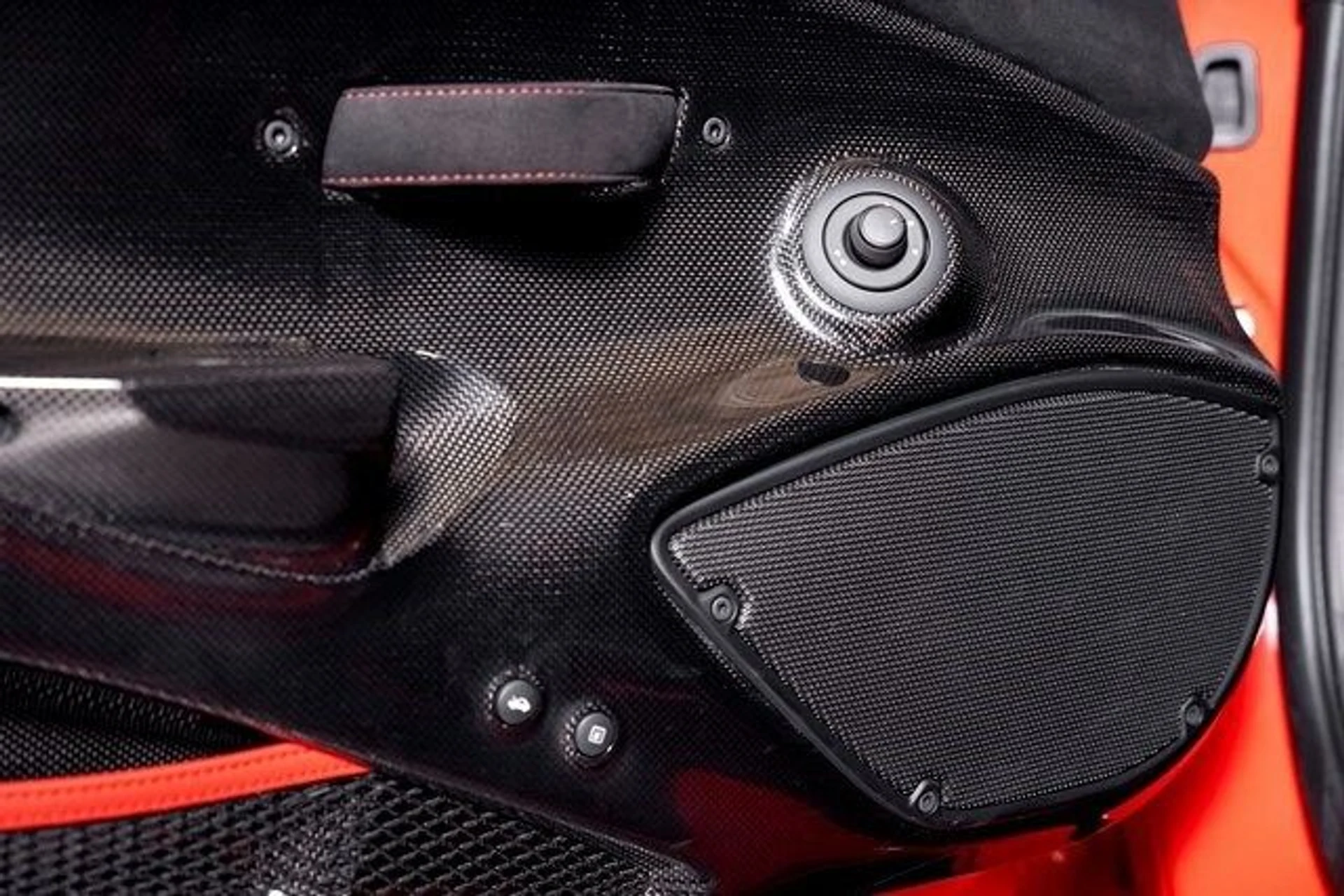 mph060_1864919844_921f5be382648a7c8a736be895df7651x_88c7af48ab