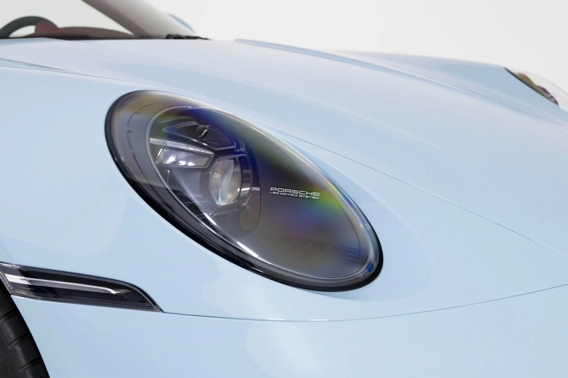 mph060_1870801055_Used_2023_Porsche_911_Targa_4_GTS_1762298462_a28875baa3