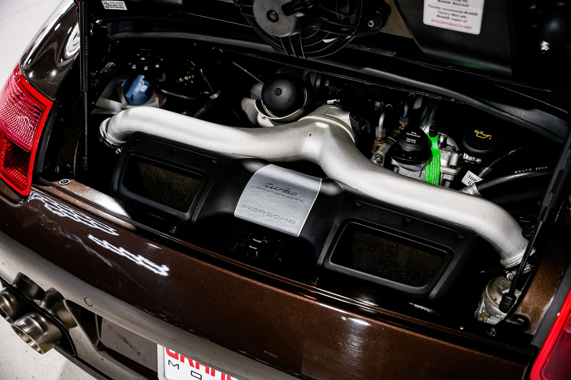 mph060_188467077_a106357eb2e39579d509a89445d746ffx_49f7d60167