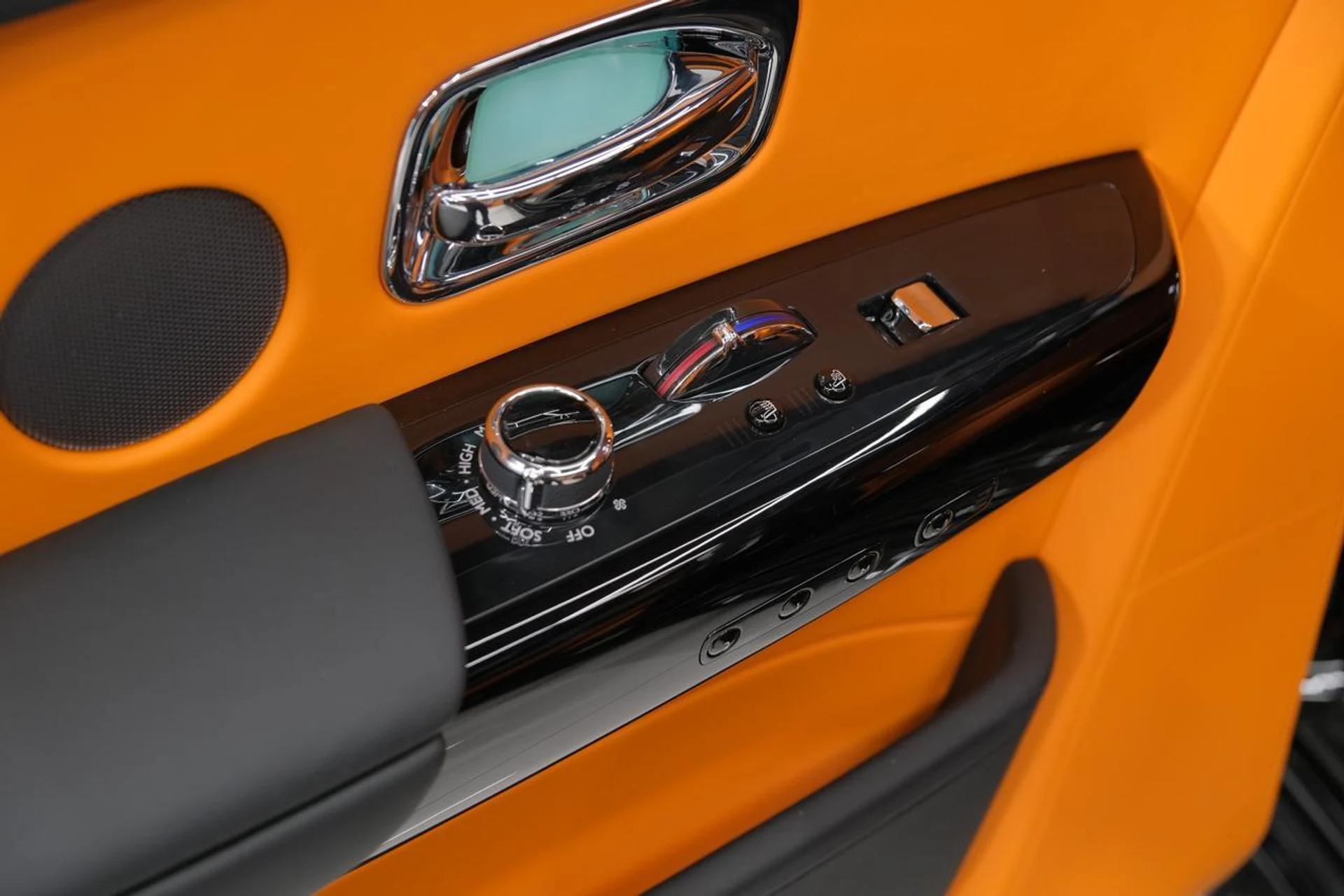 mph060_1908342578_660e3ba1397d8dee3988bc4c6240766e_079a2ec6b4