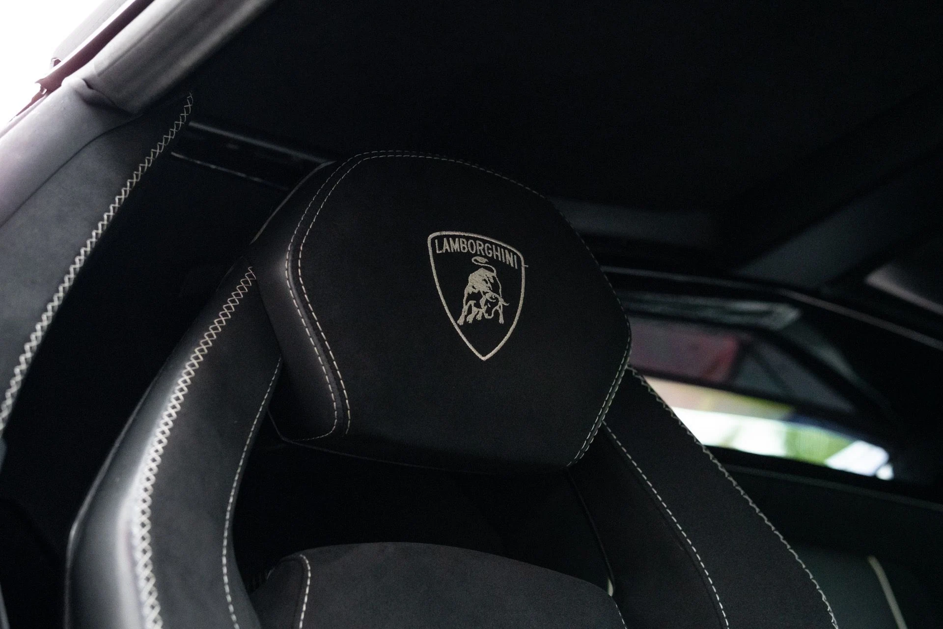 mph060_2075637111_Used_2021_Lamborghini_Aventador_LP_770_4_SVJ_Roadster_1774062335_dcf68eb364