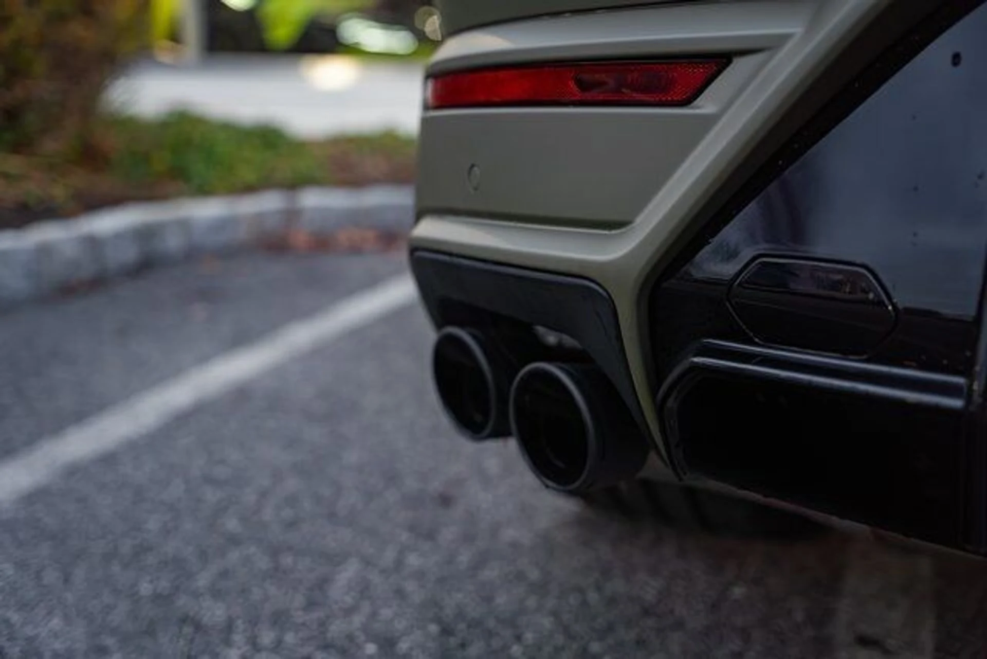 mph060_2086157454_95a47f5413bc1658a2376978ae8690c1_39a5625c2a