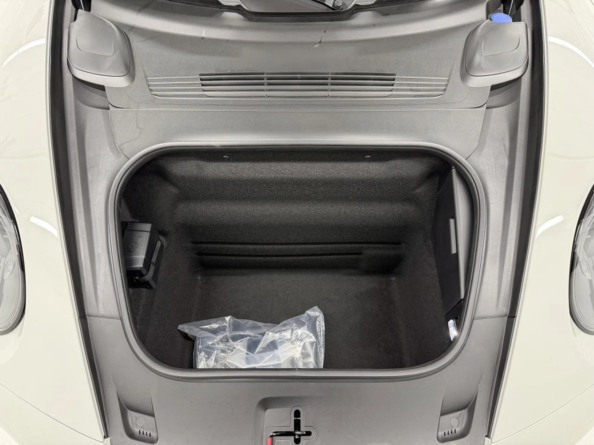 mph060_2095215743_06cf3139896dd043bf2095156d797aee_14fd51af41