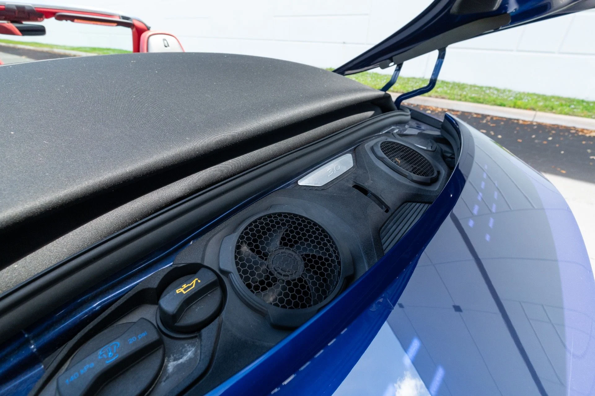 mph060_2120138888_Used_2021_Porsche_911_Carrera_1775497213_b14c96cdc8