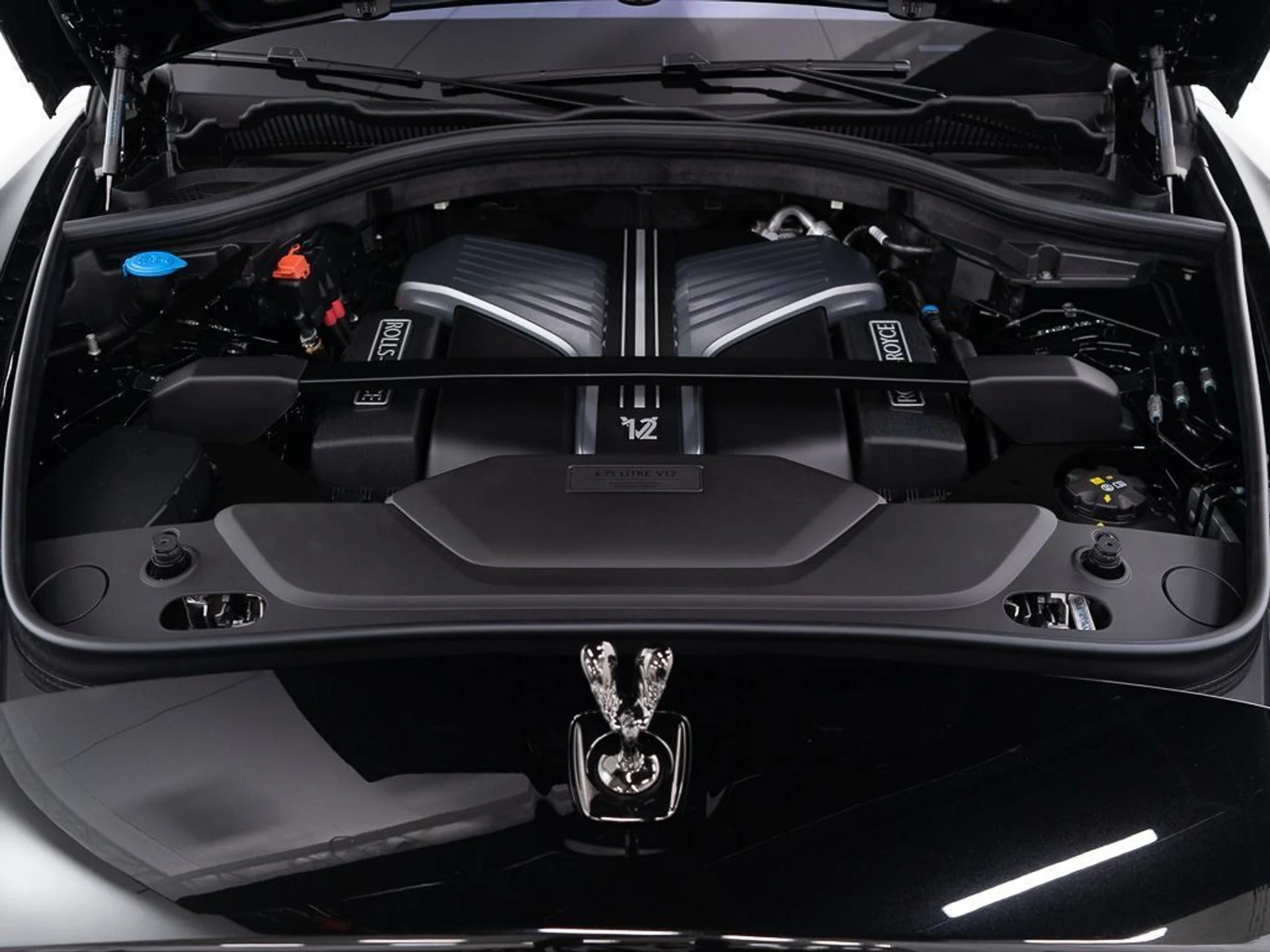 mph060_2162411156_66b77214c79cc4b43c997def5785df14_ce284f6e81