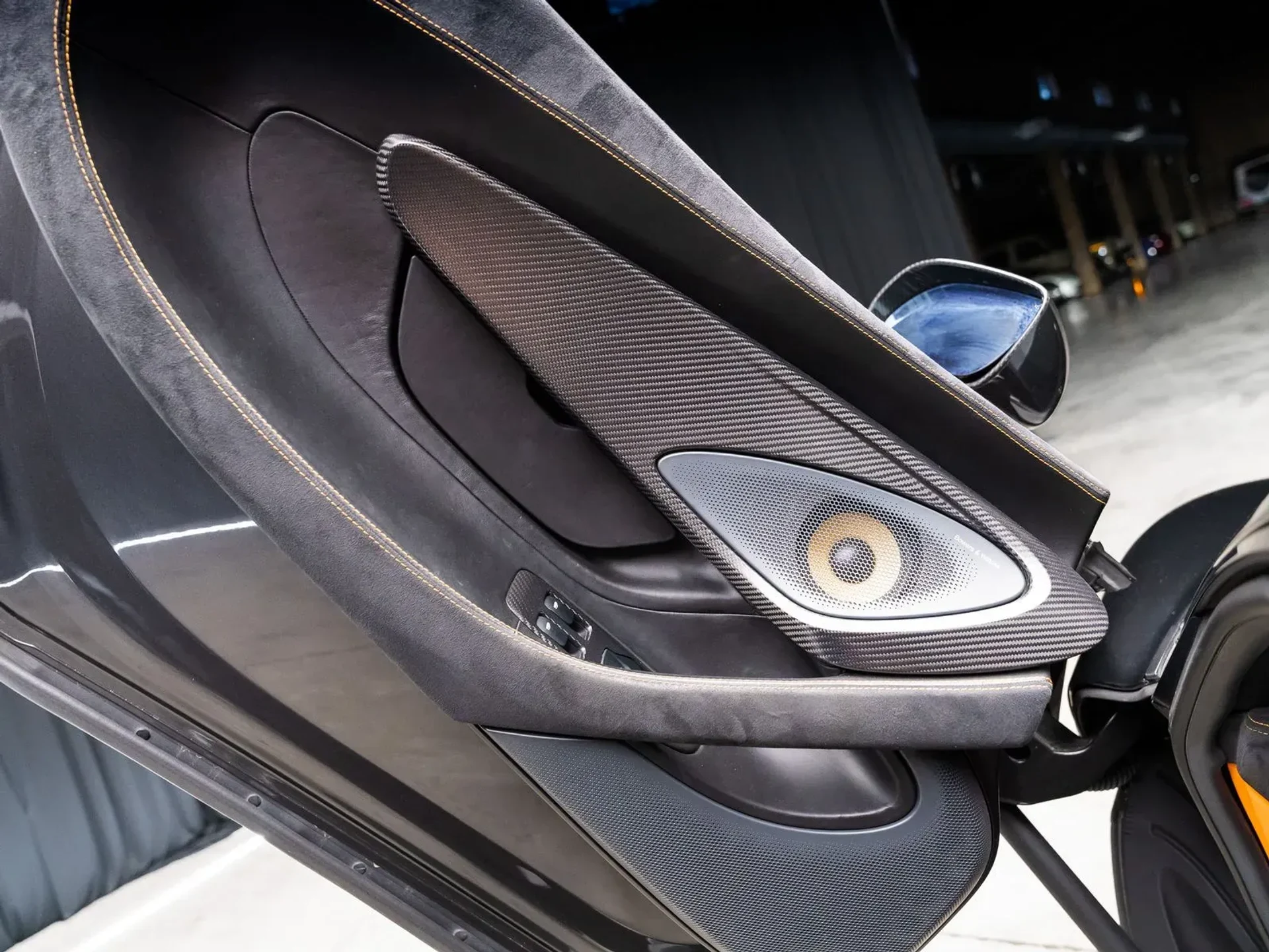 mph060_216598900_67d2ef40_c923_4da0_8d26_dfda57fe1af0_da2dd7823a