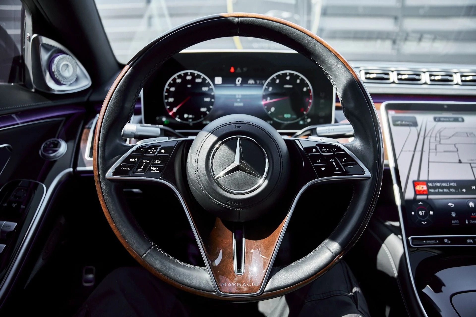 mph060_2198666031_Used_2021_Mercedes_Benz_S_Class_Maybach_S_580_1773278758_343c4fe12a