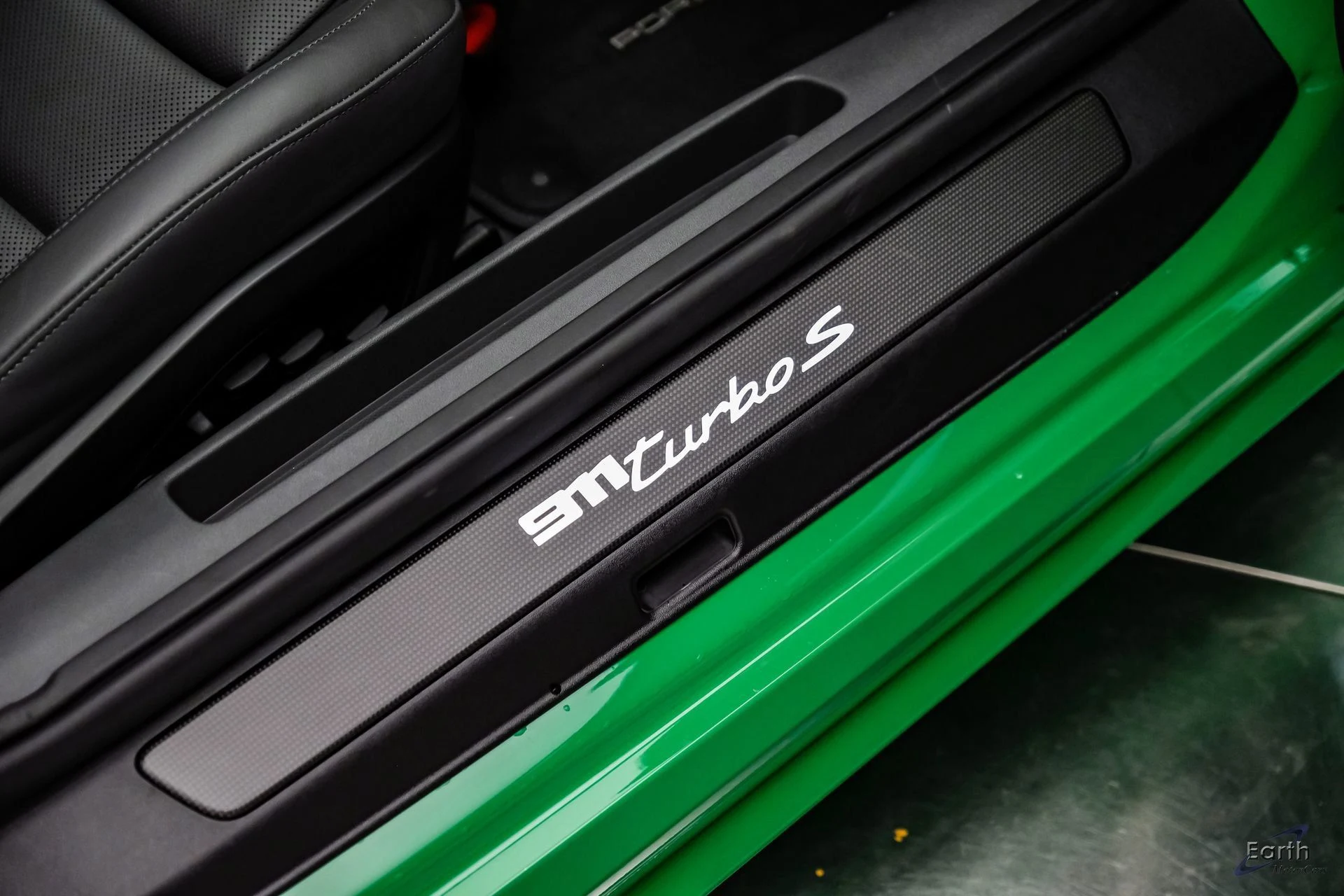 mph060_22094565_e112b2baf151e0a5759cbaf29addbd2bx_1365d548f6