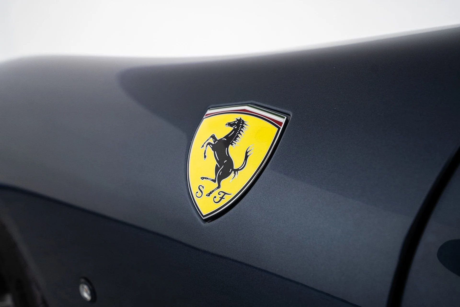 mph060_2222397677_3a2f544de7d94d16b111dd71dd3a12f9_39ac742500