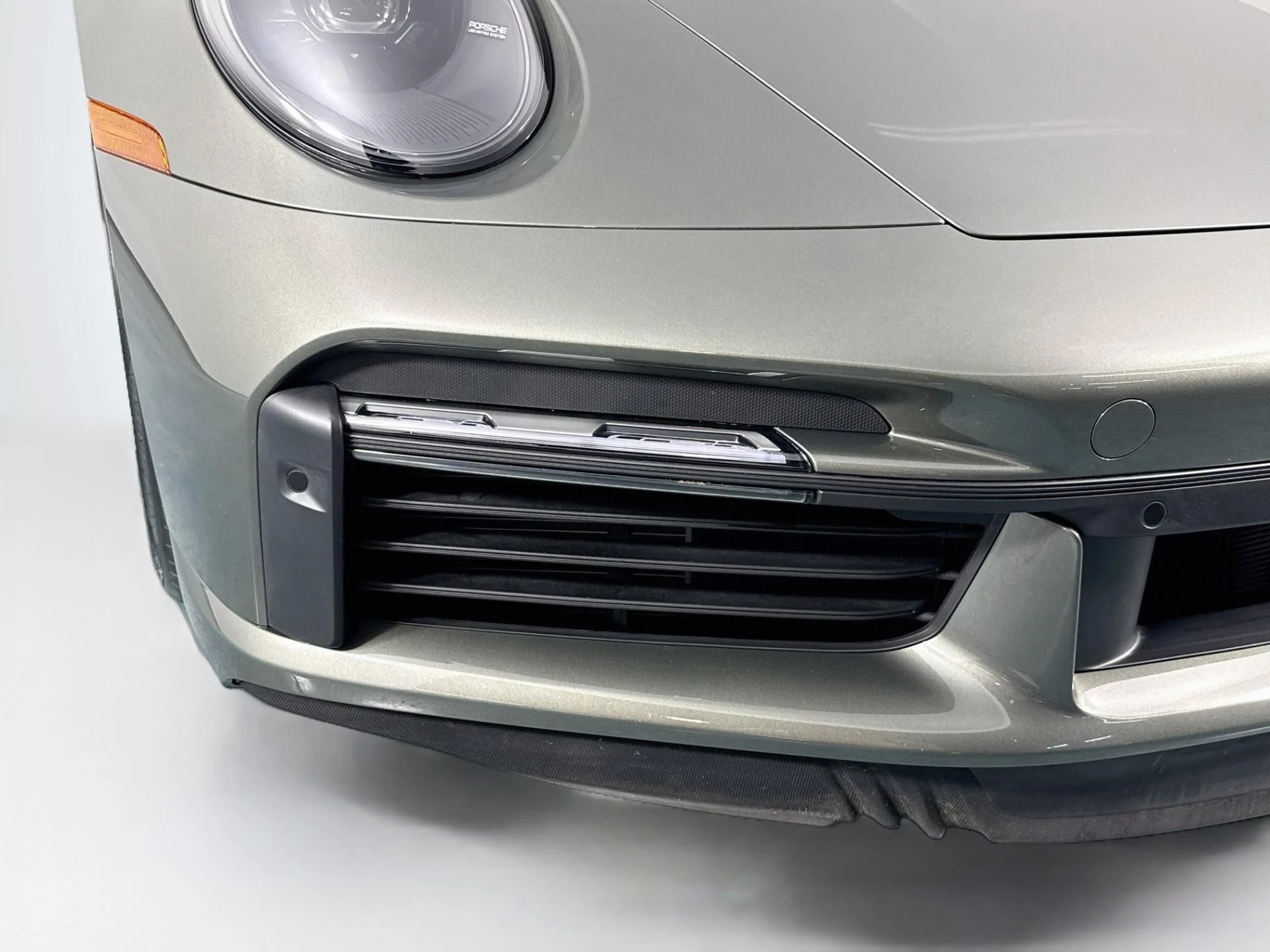 mph060_2258694722_Used_2021_Porsche_911_Turbo_S_1789763431_5f8c3f3405